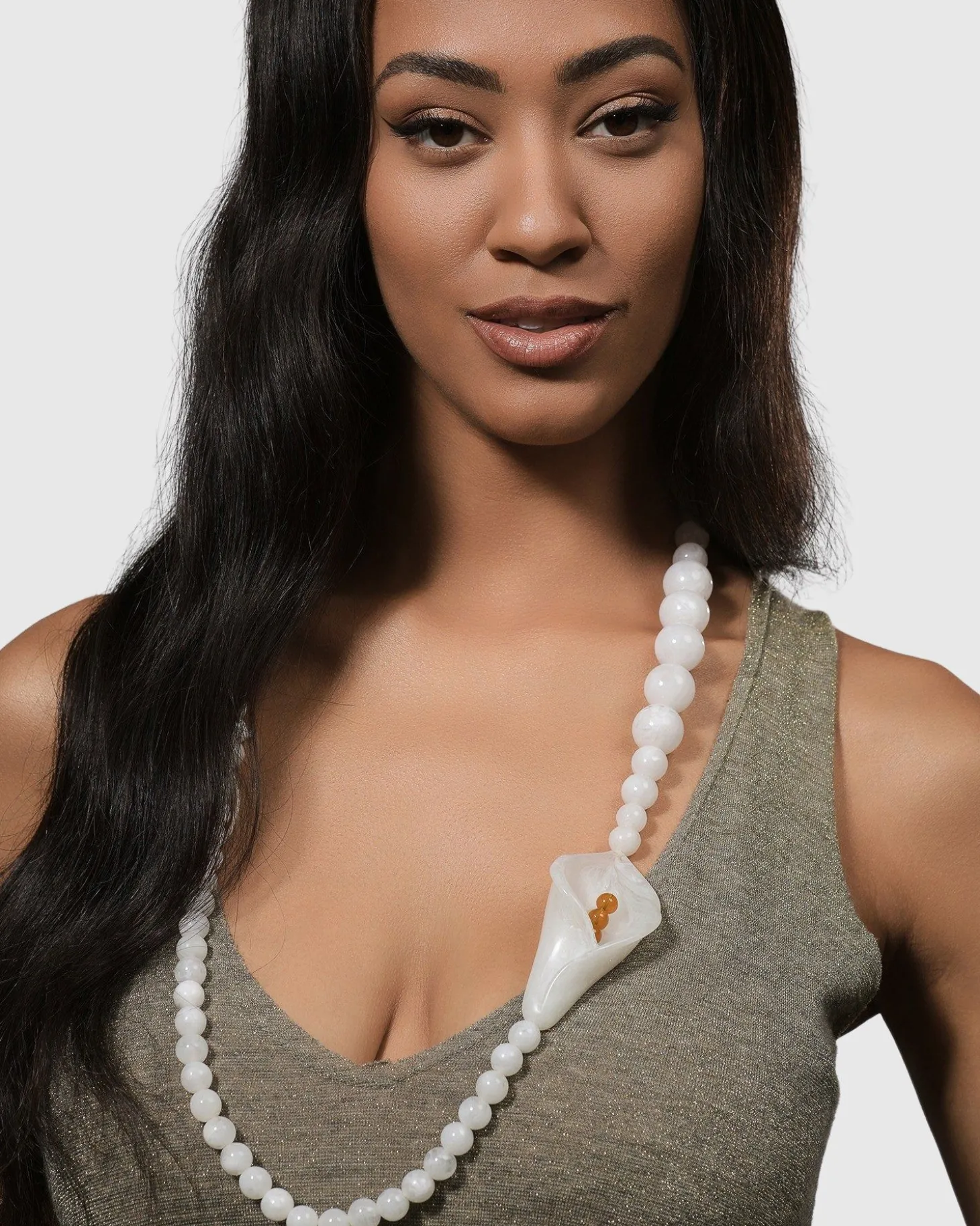 Women Alembika Lily Bead Necklace, White