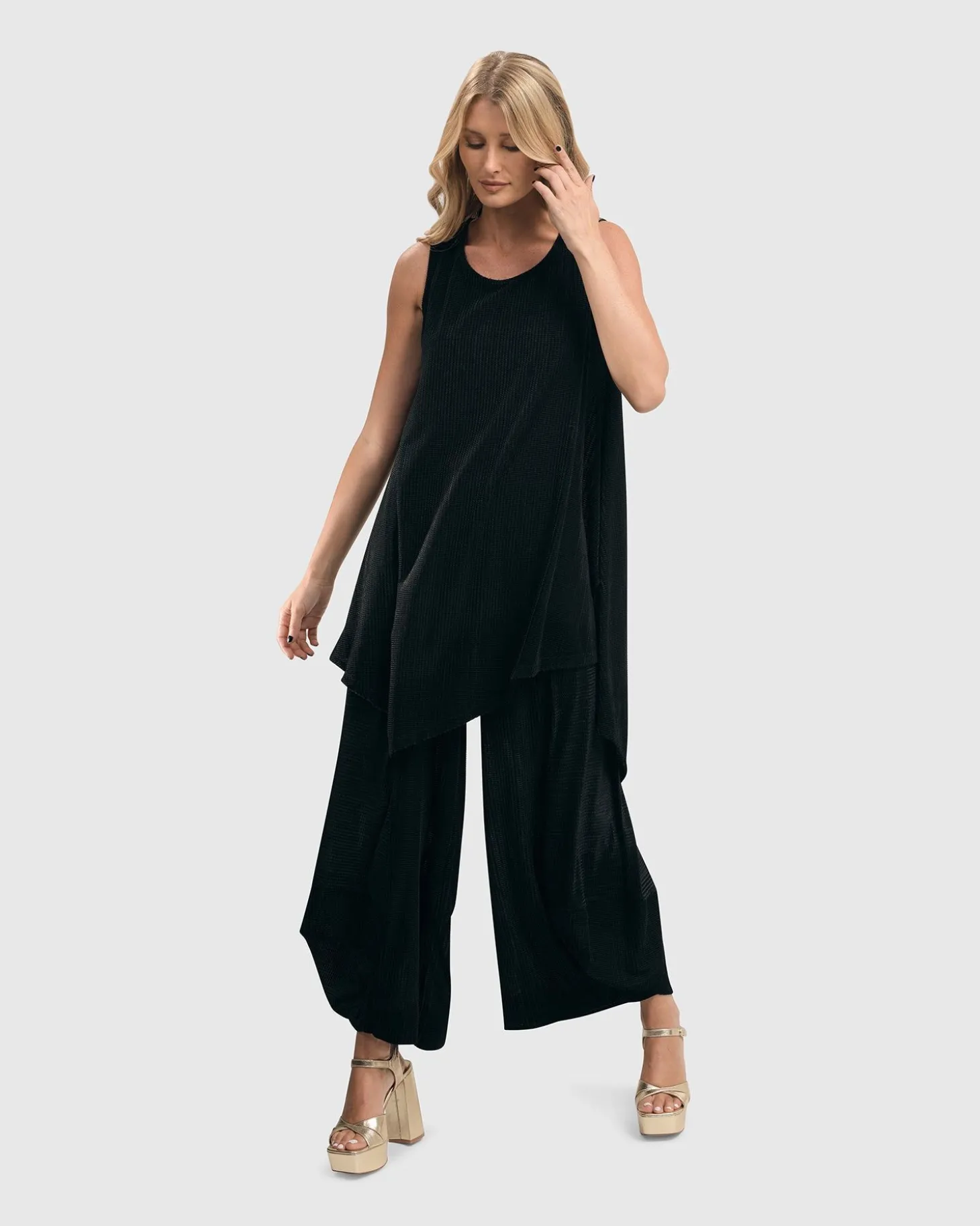 Women Alembika Liv Sleeveless Tunic Top, Black Grid