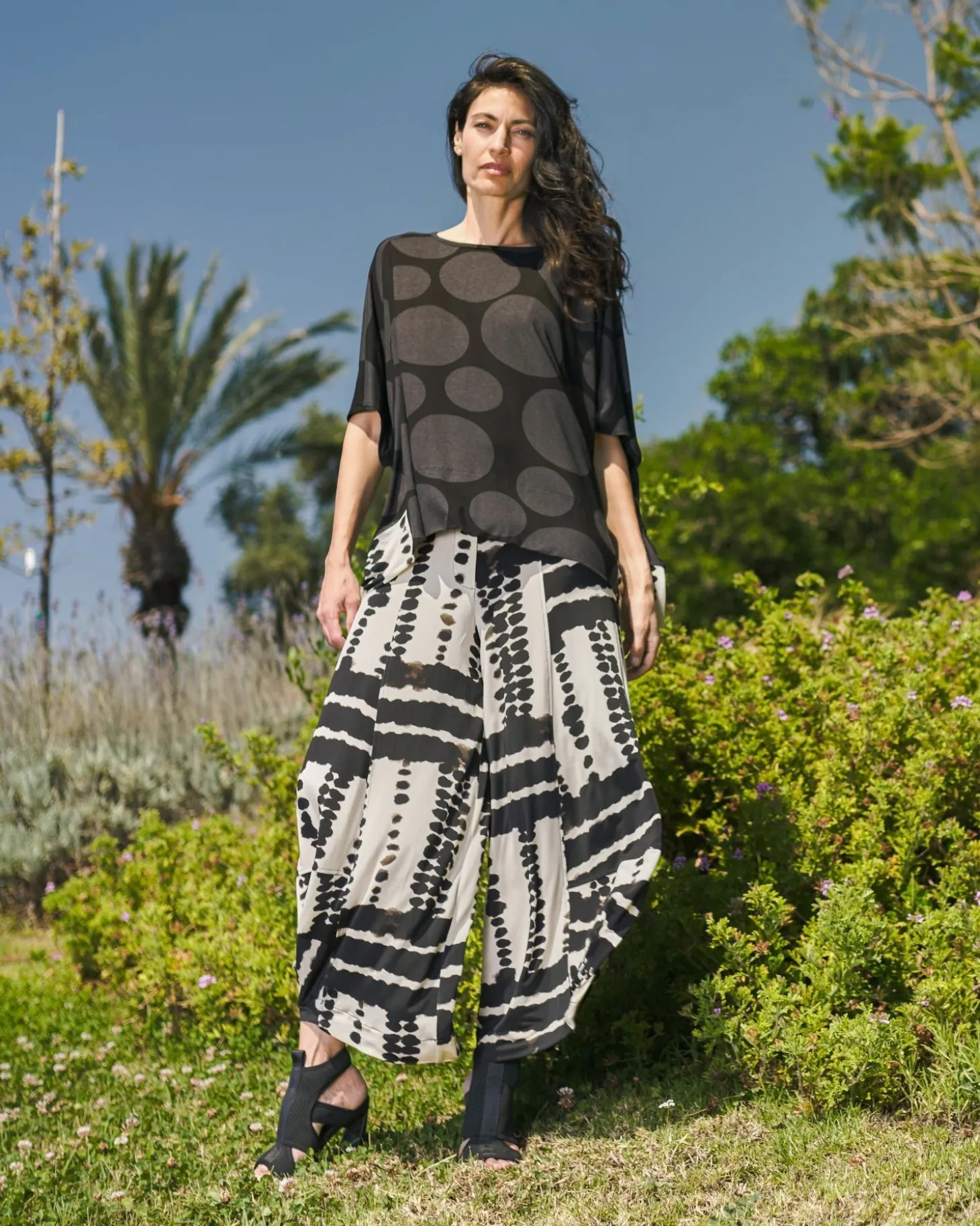 Women Alembika Luna Punto Pants, Savanna