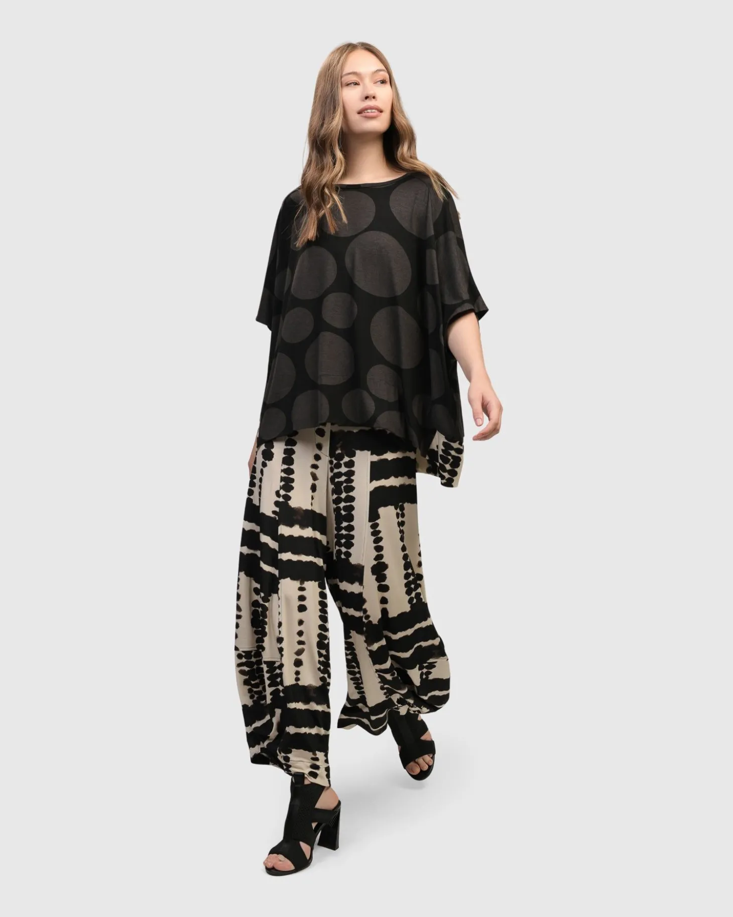 Women Alembika Luna Punto Pants, Savanna
