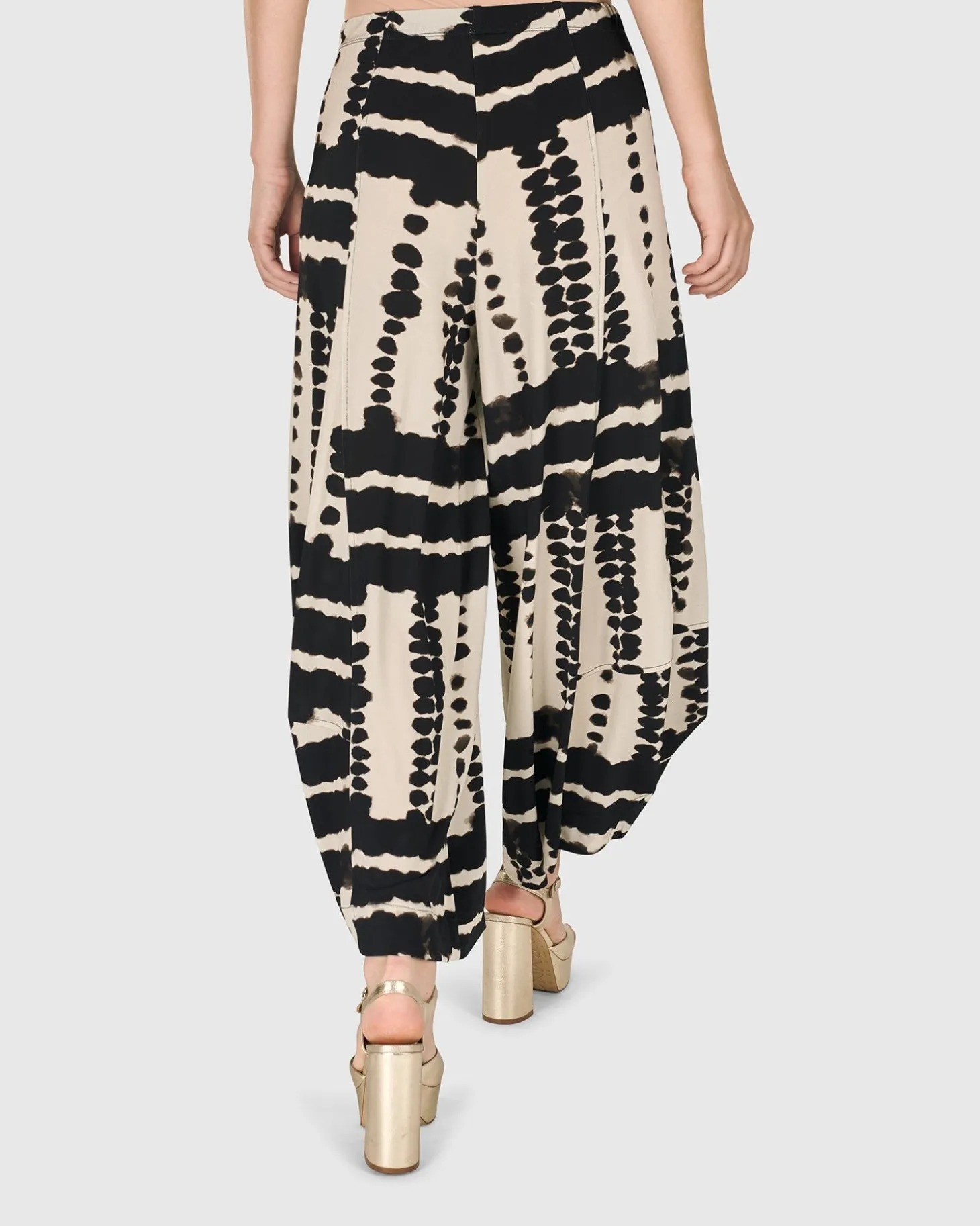 Women Alembika Luna Punto Pants, Savanna