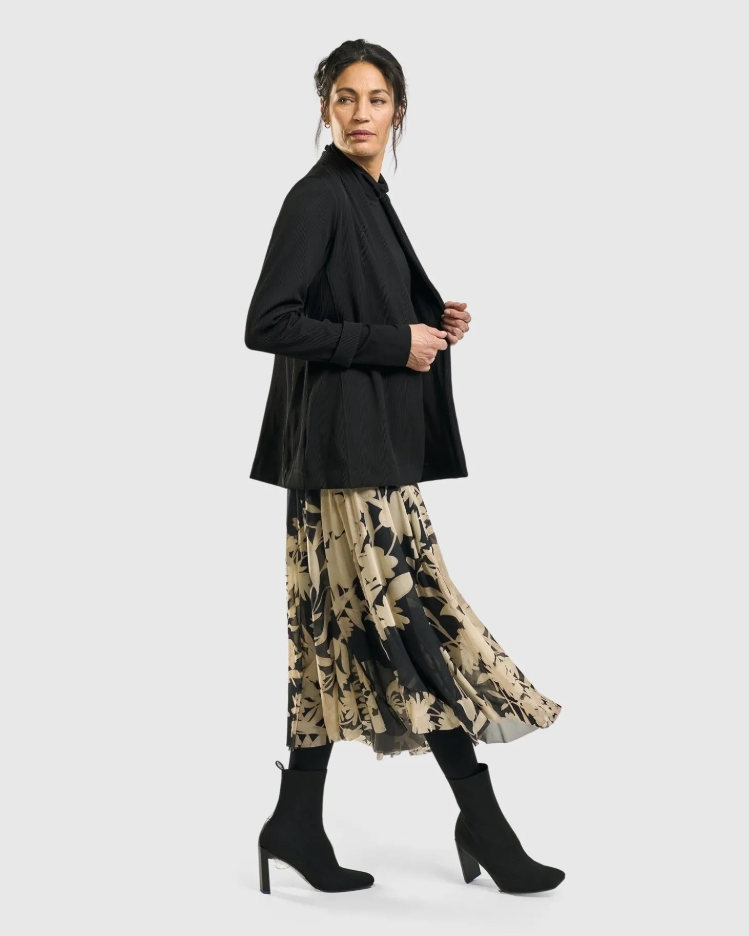 Women Alembika Magma Business Jacket, Black