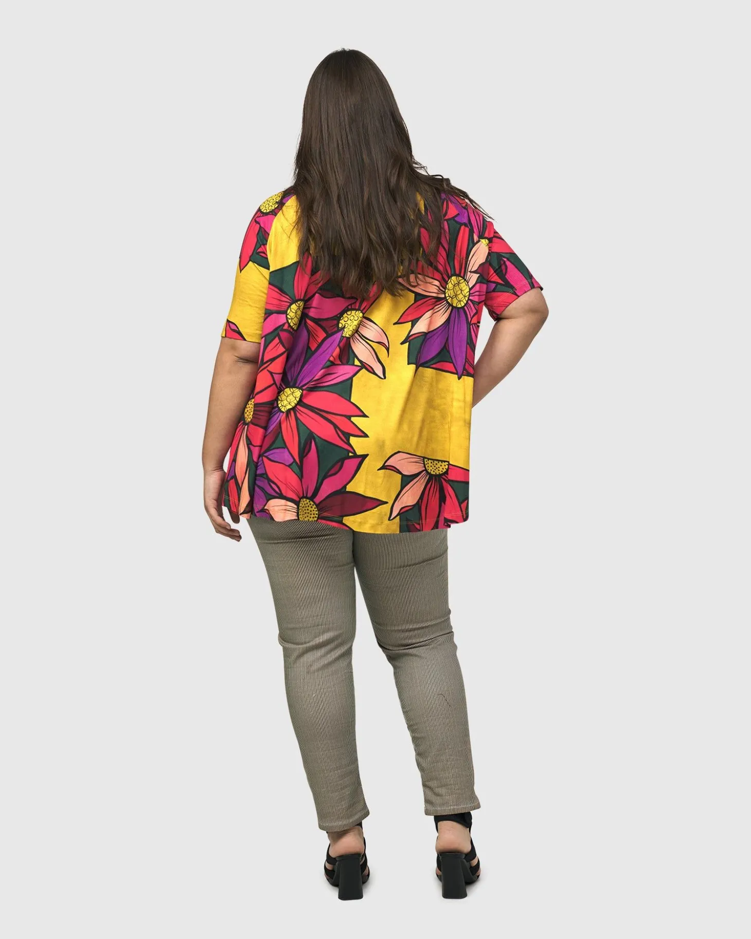 Women Alembika Marigold Trapeze Top, Bouquet