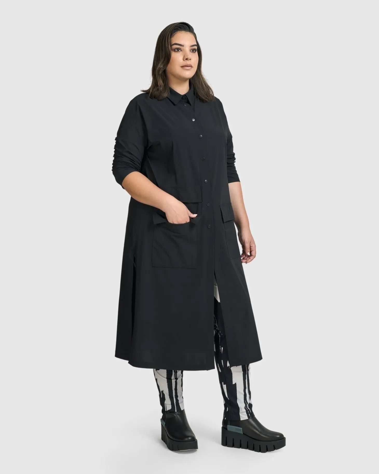 Women Alembika Matrix Duster, Black