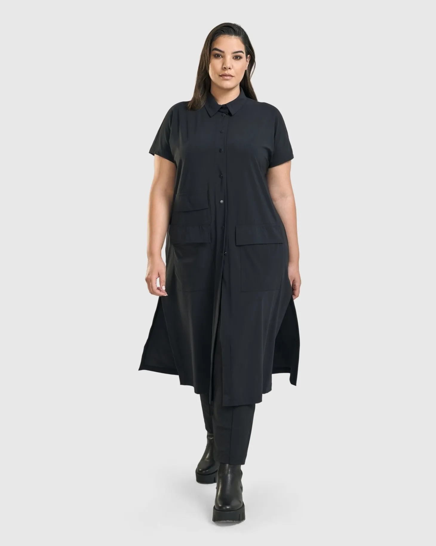 Women Alembika Matrix Short Sleeve Duster, Black