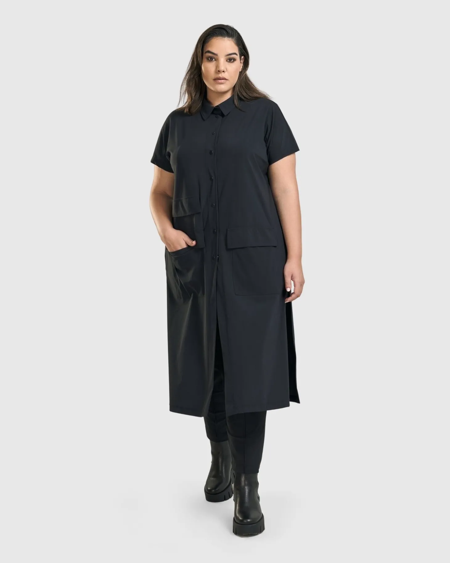 Women Alembika Matrix Short Sleeve Duster, Black