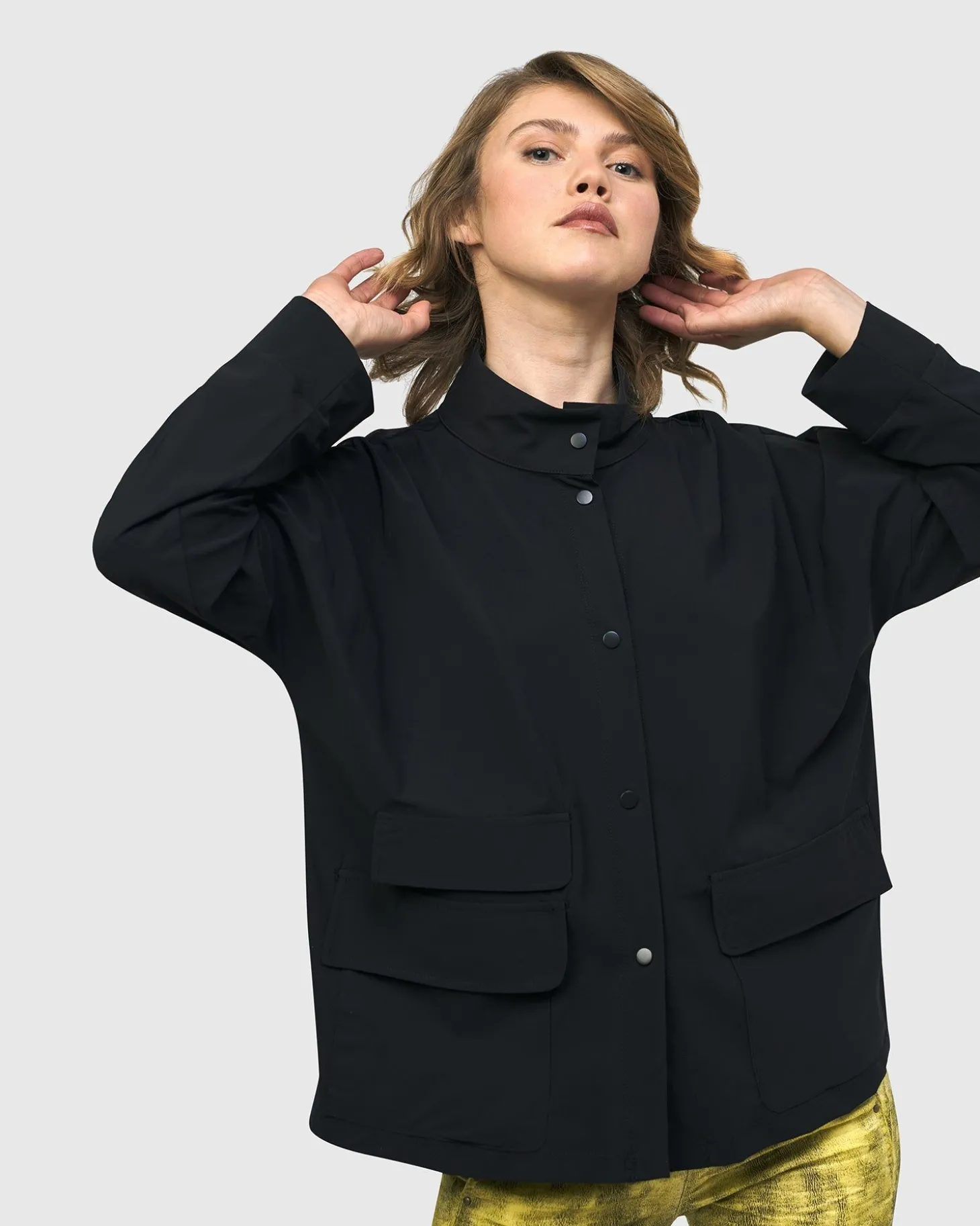 Women Alembika Matrix Tech Jacket, Black