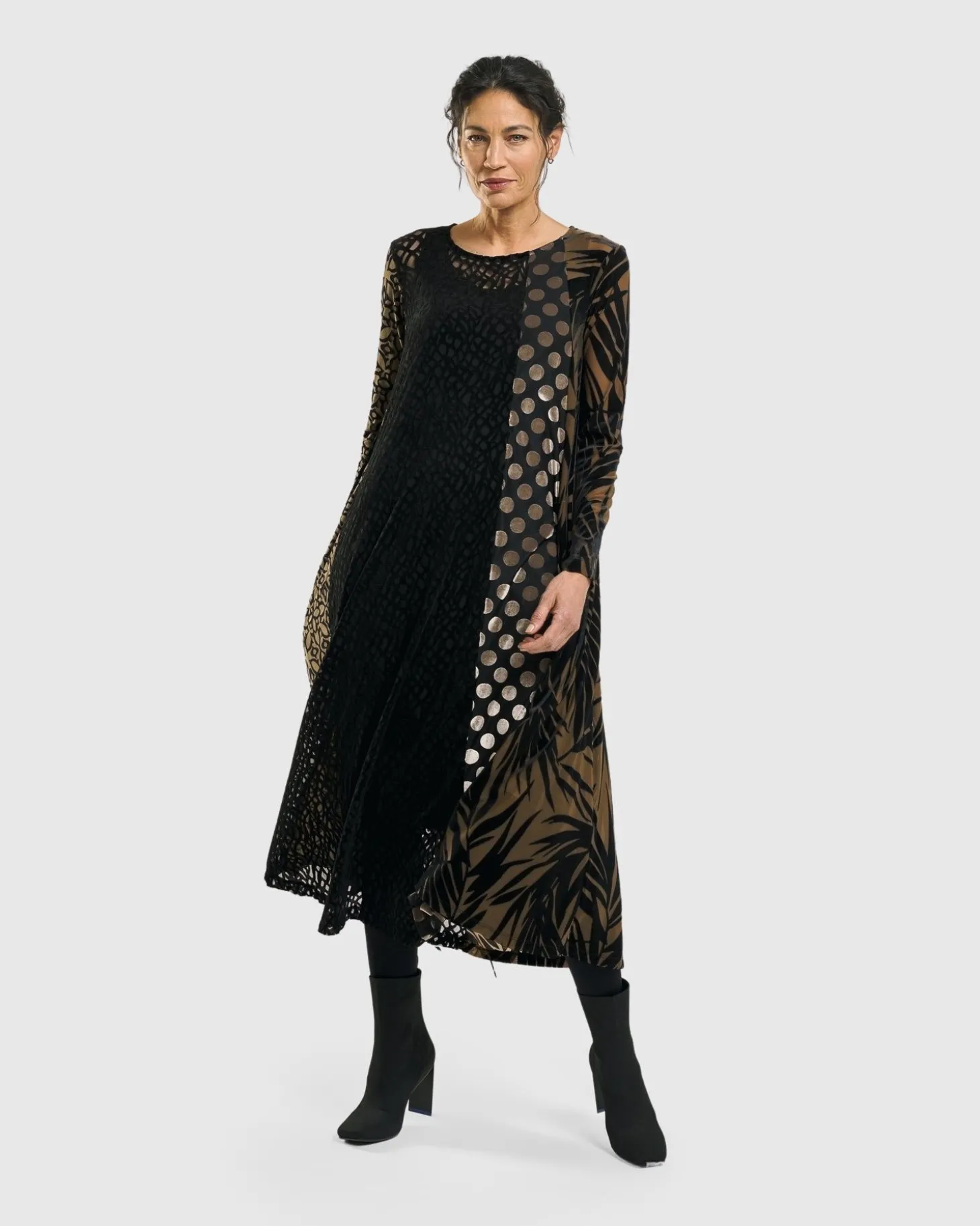 Women Alembika Medallion A-Line Dress, Gold