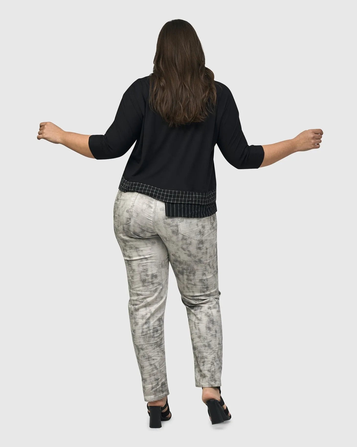 Women Alembika Medusa Asymmetric Boxy Tee, Mix