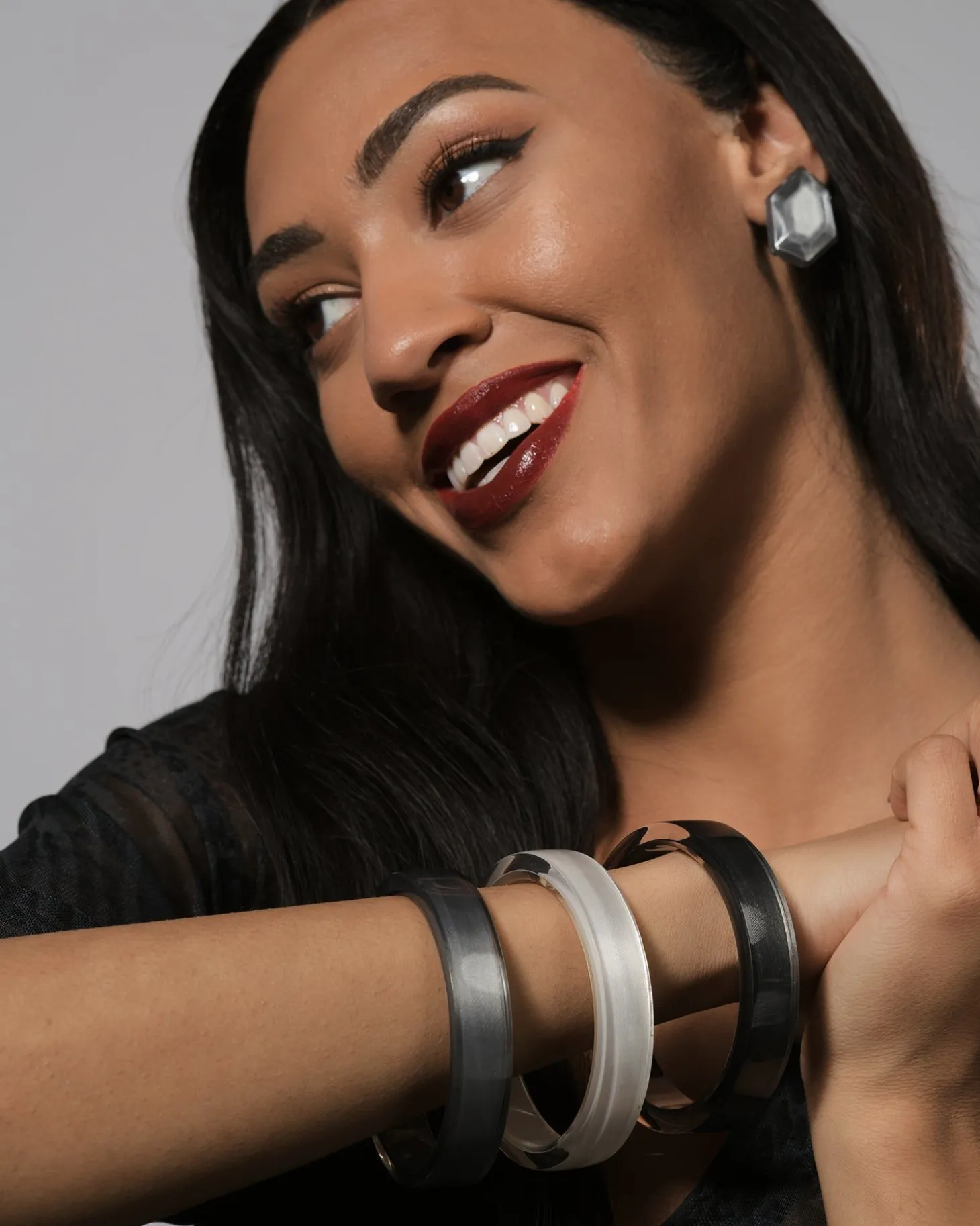 Women Alembika Minimalist Bangle Bracelet, Meteor
