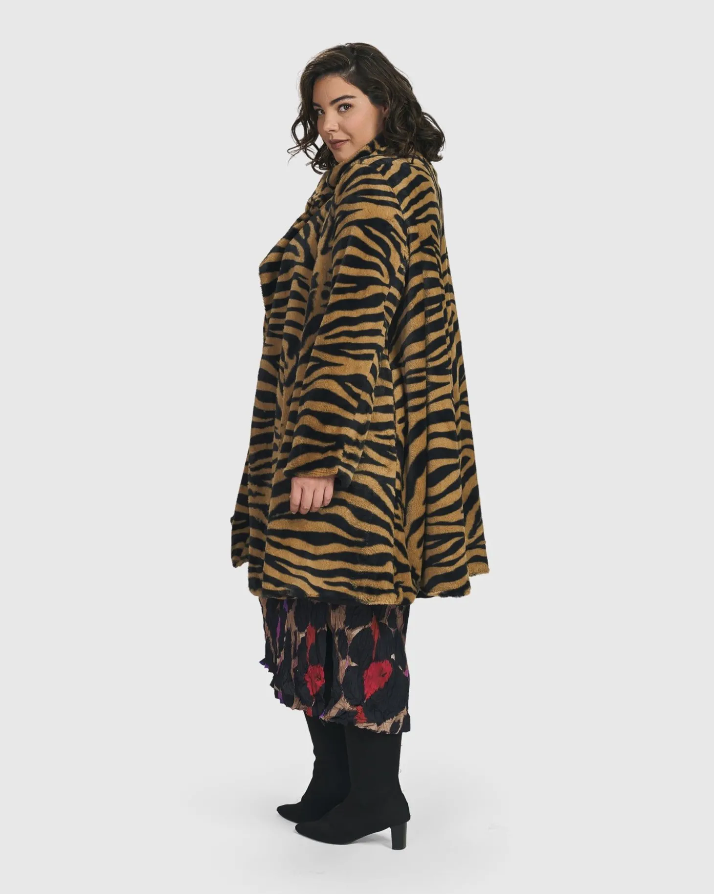 Women Alembika Modern Museum Jacket