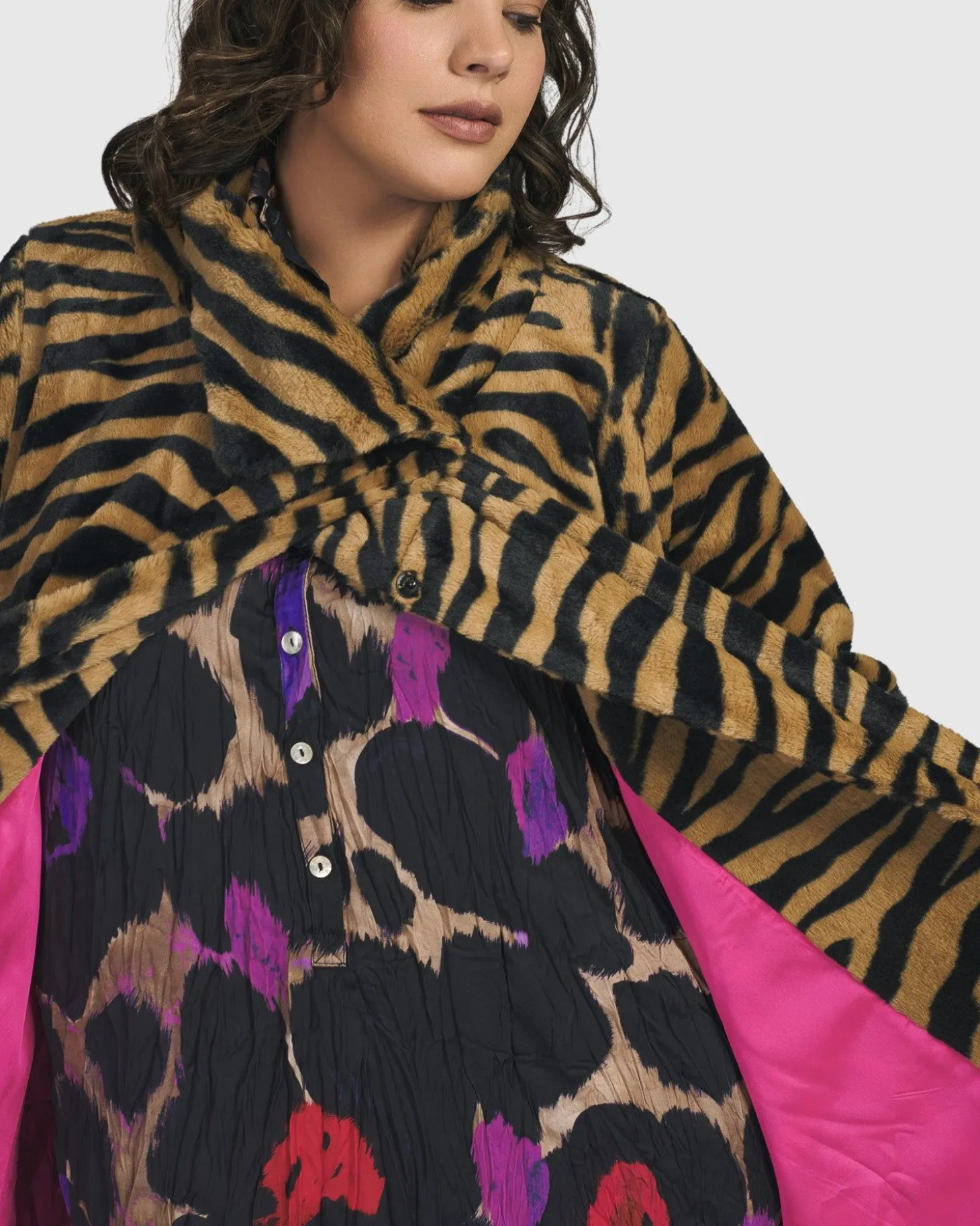Women Alembika Modern Museum Jacket