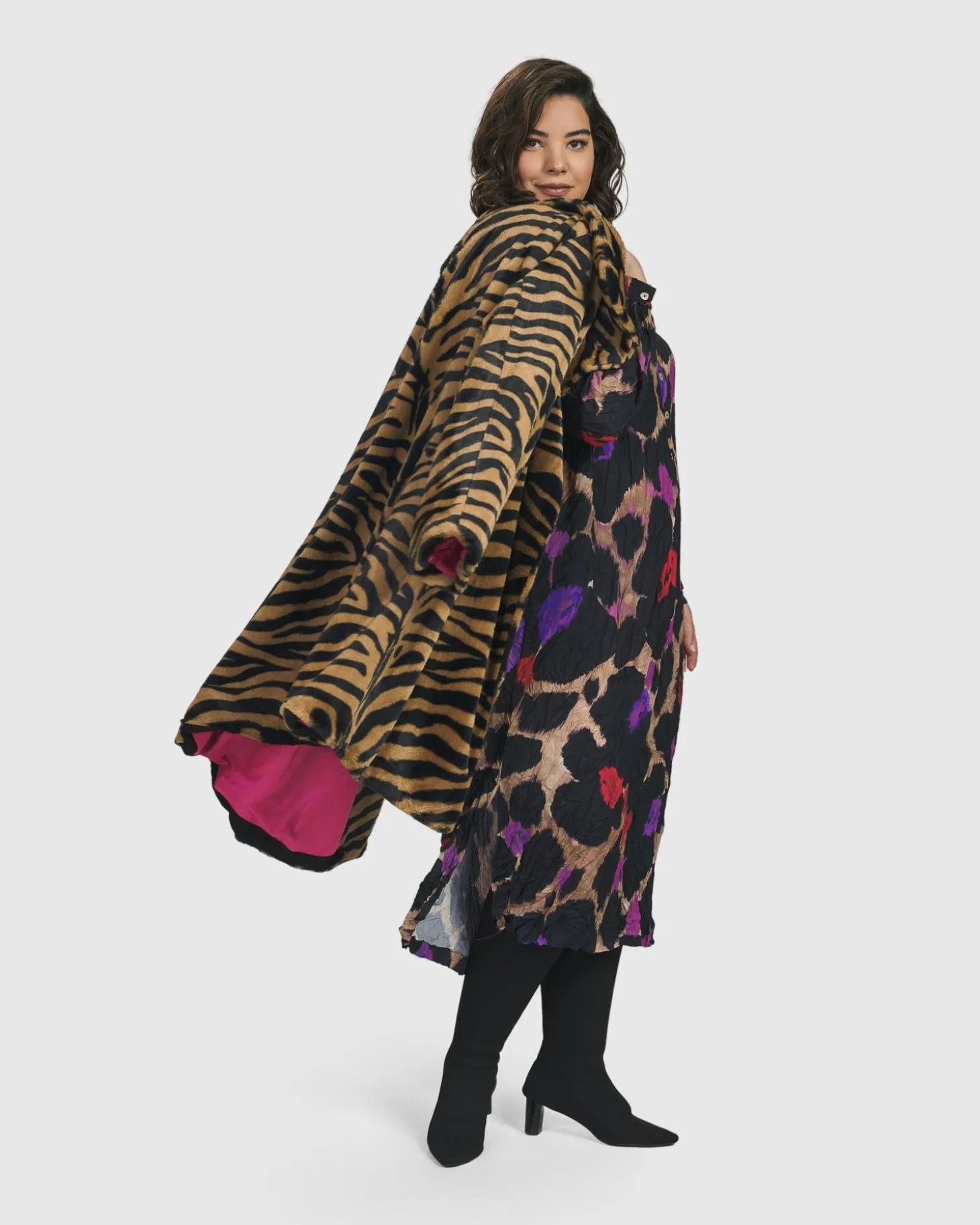 Women Alembika Modern Museum Jacket