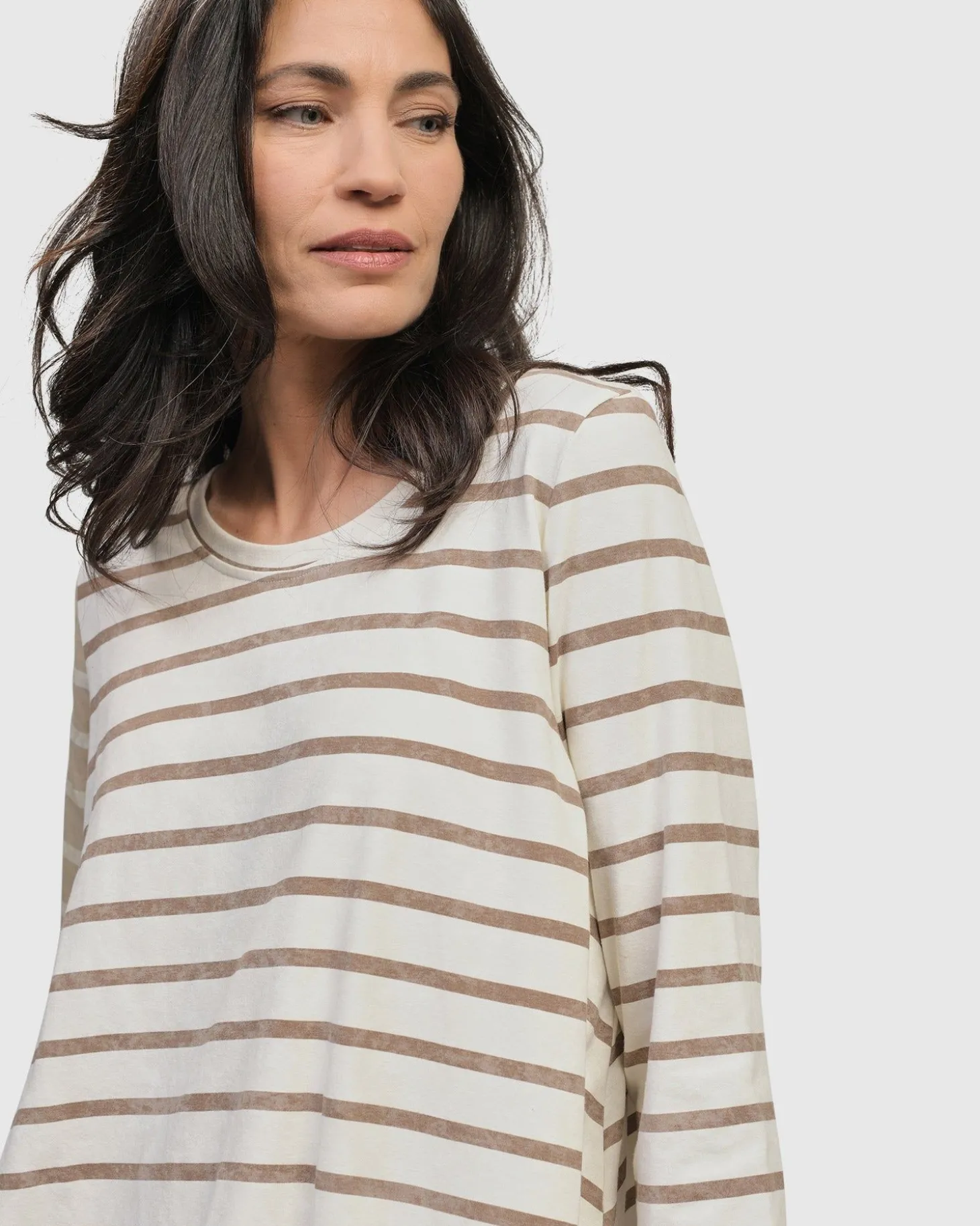 Women Alembika Oasis Bell Top, Cream