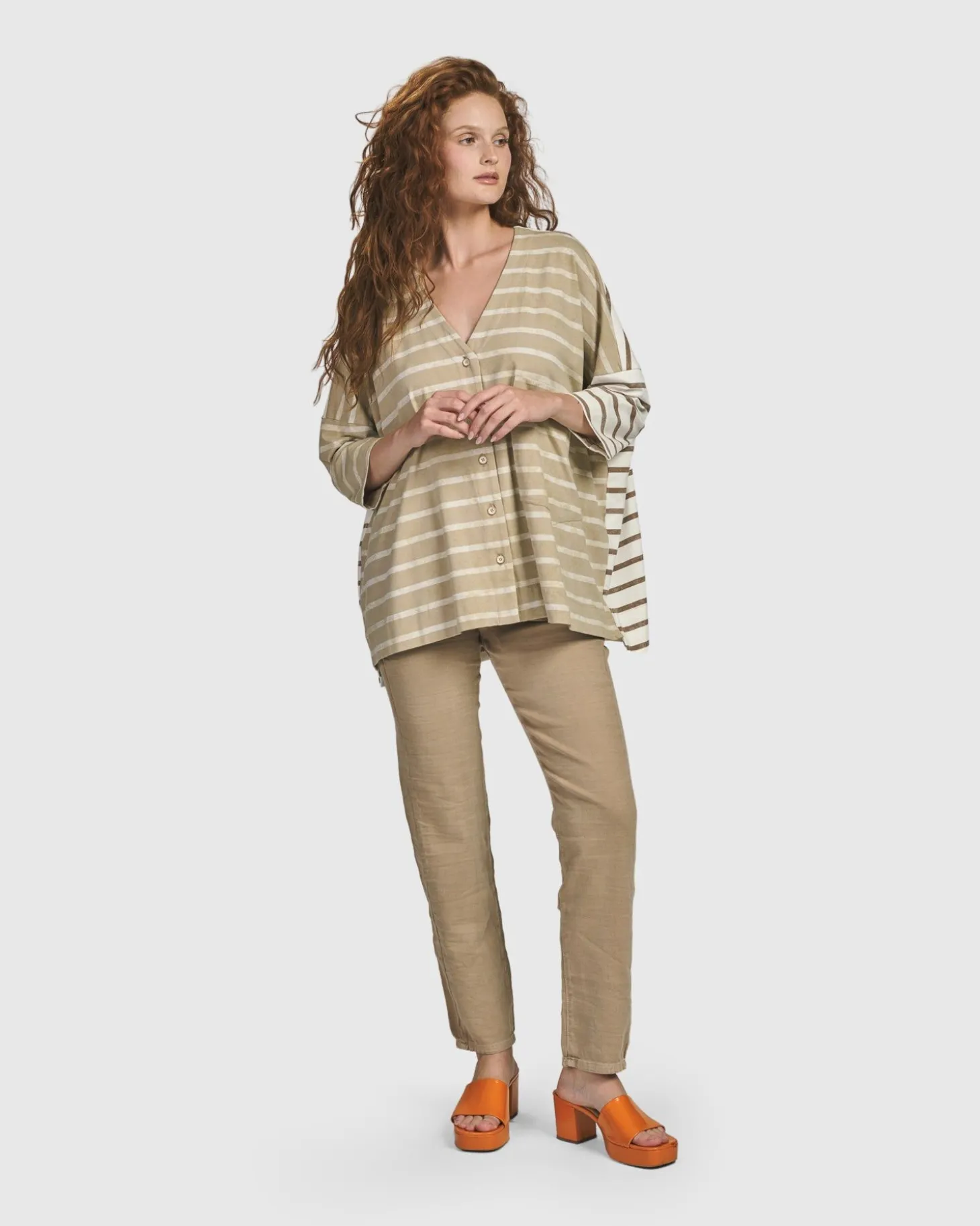 Women Alembika Oasis Oversized Cardigan, Tan