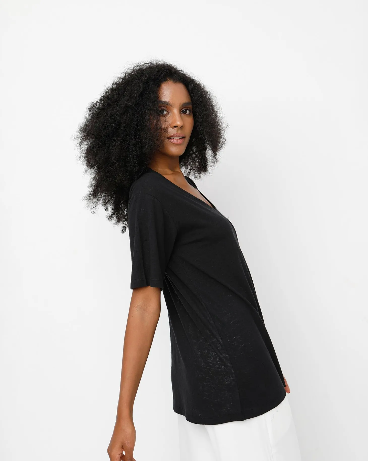 Women Alembika Ozai N Ku Boyfriend Tee, Black