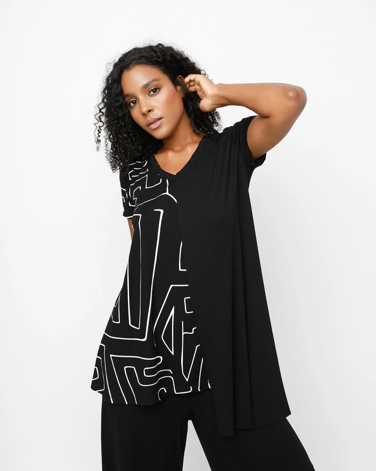 Women Alembika Ozai N Ku Demi Tee, Mitos