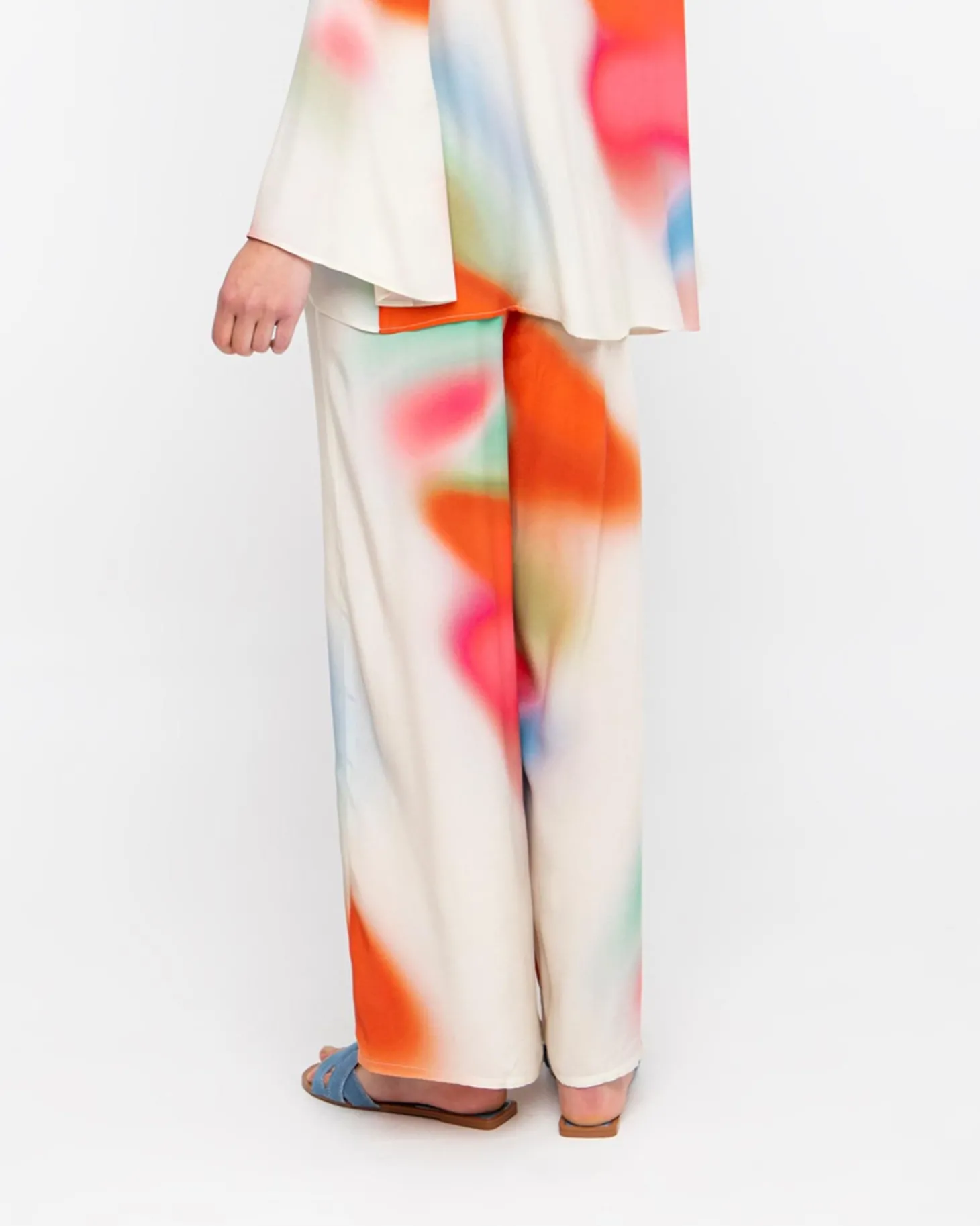 Women Alembika Ozai N Ku Lorelei Breeze Pants, Spring