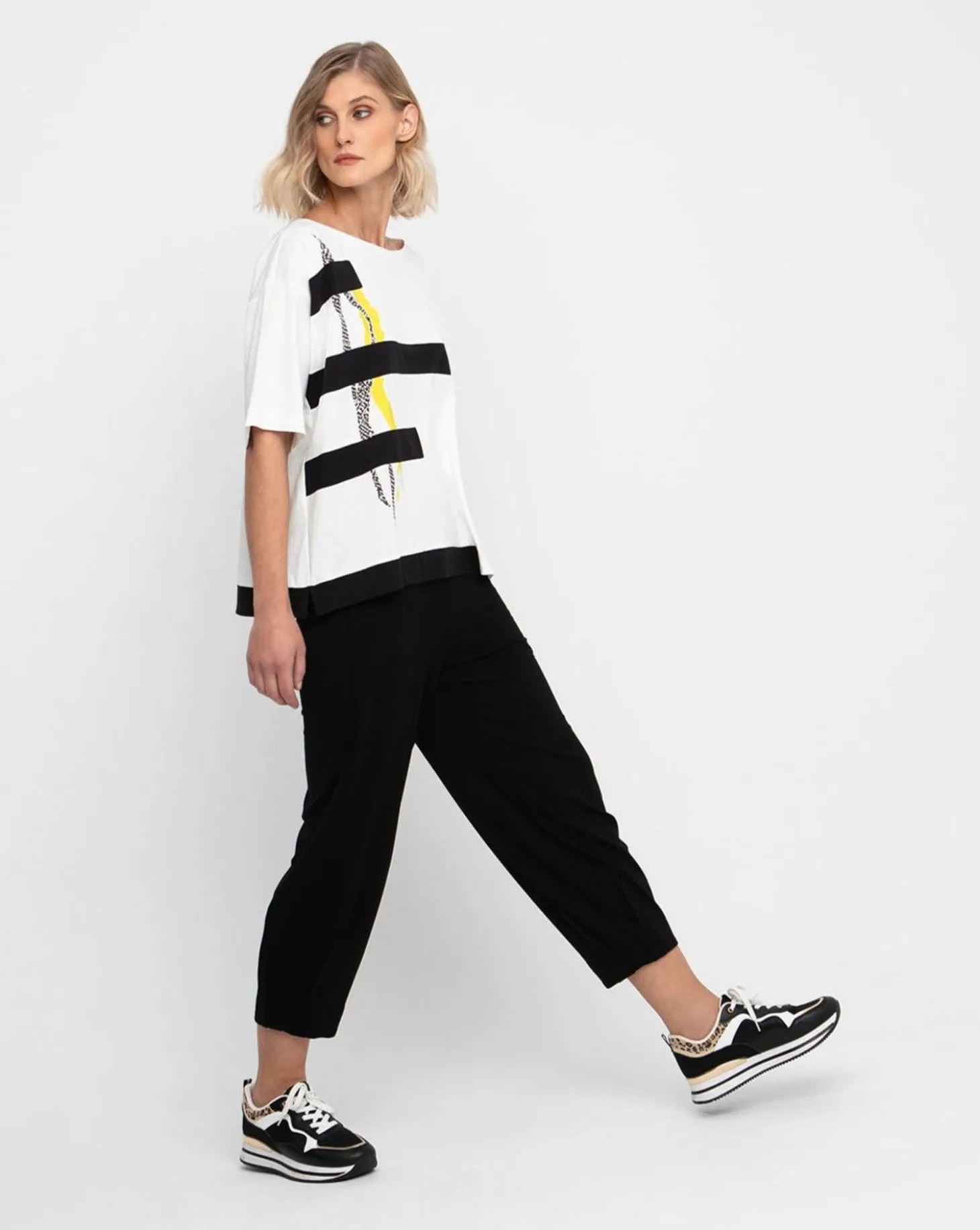 Women Alembika Ozai N Ku Sunblock Tee, Boa