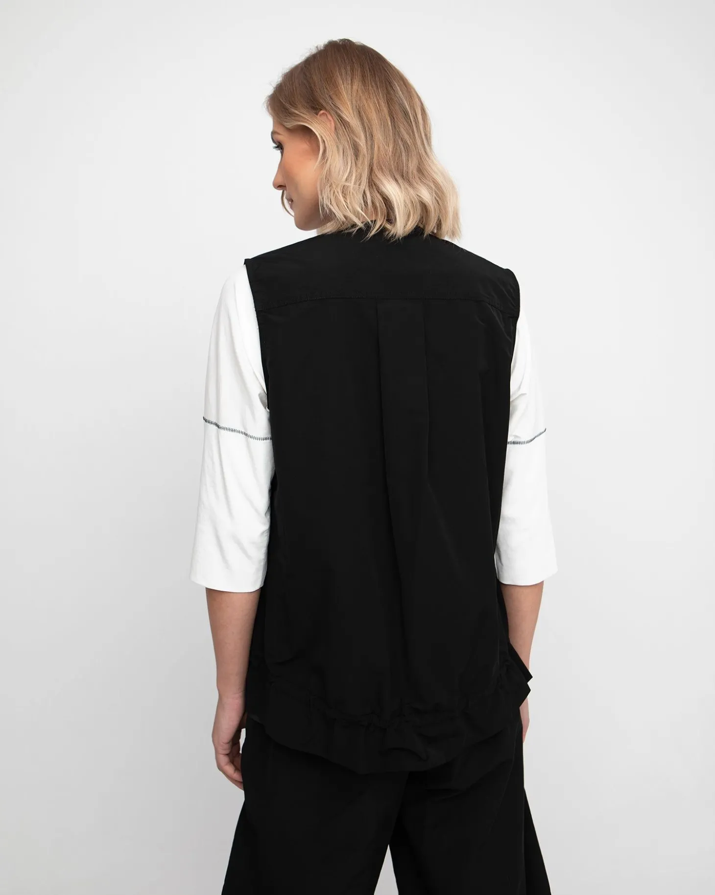 Women Alembika Ozai N Ku Utility Vest, Black