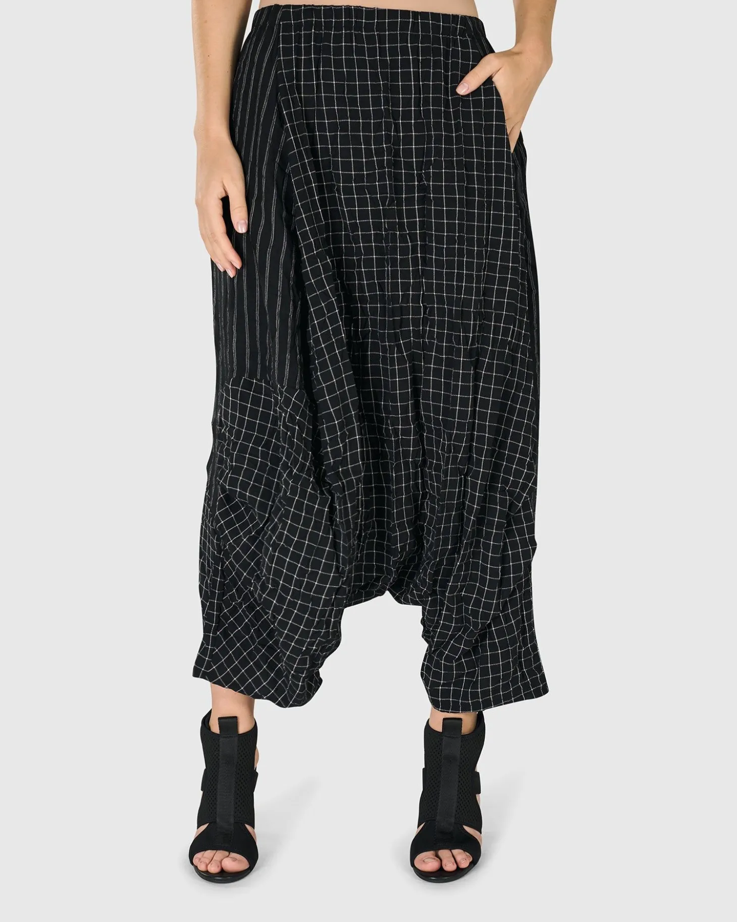 Women Alembika Parthenon Harem Pants, Net