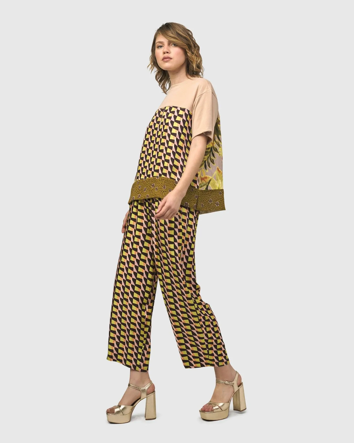 Women Alembika Penrose Pants, Geometric