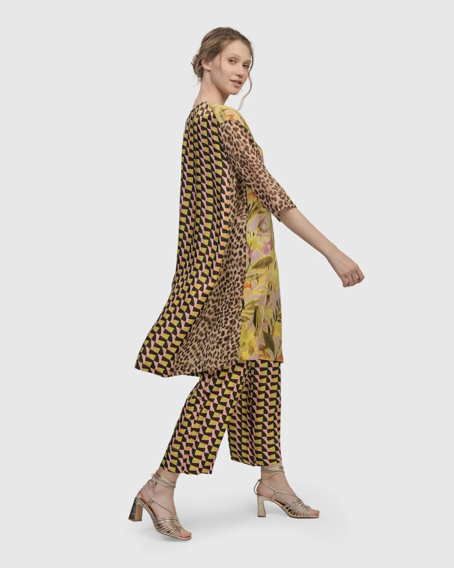 Women Alembika Penrose Pants, Geometric