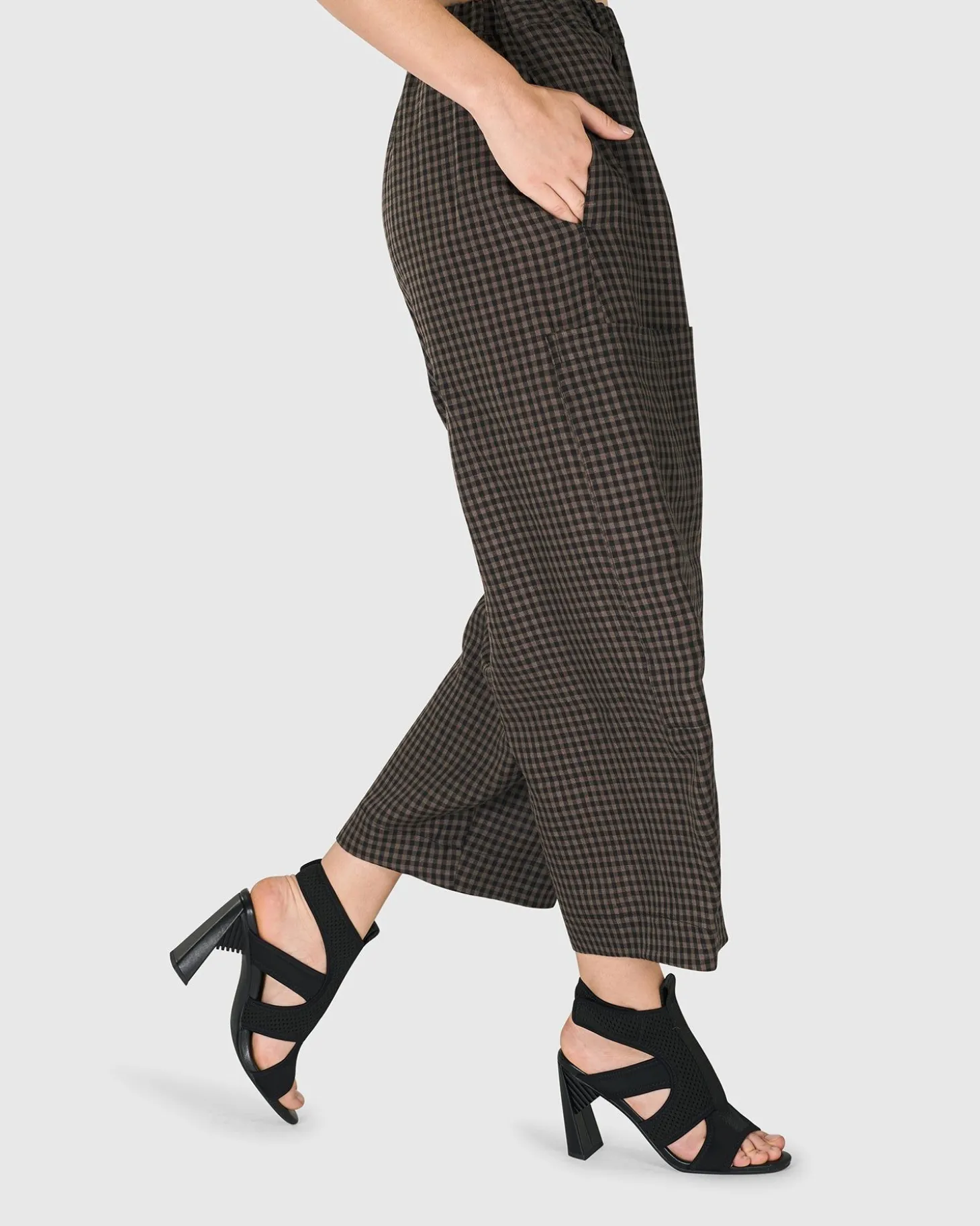 Women Alembika Pisco Balloon Pants, Plaid