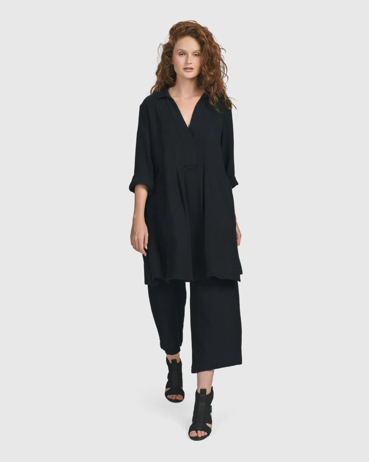 Women Alembika Recreation Tunic Top, Black