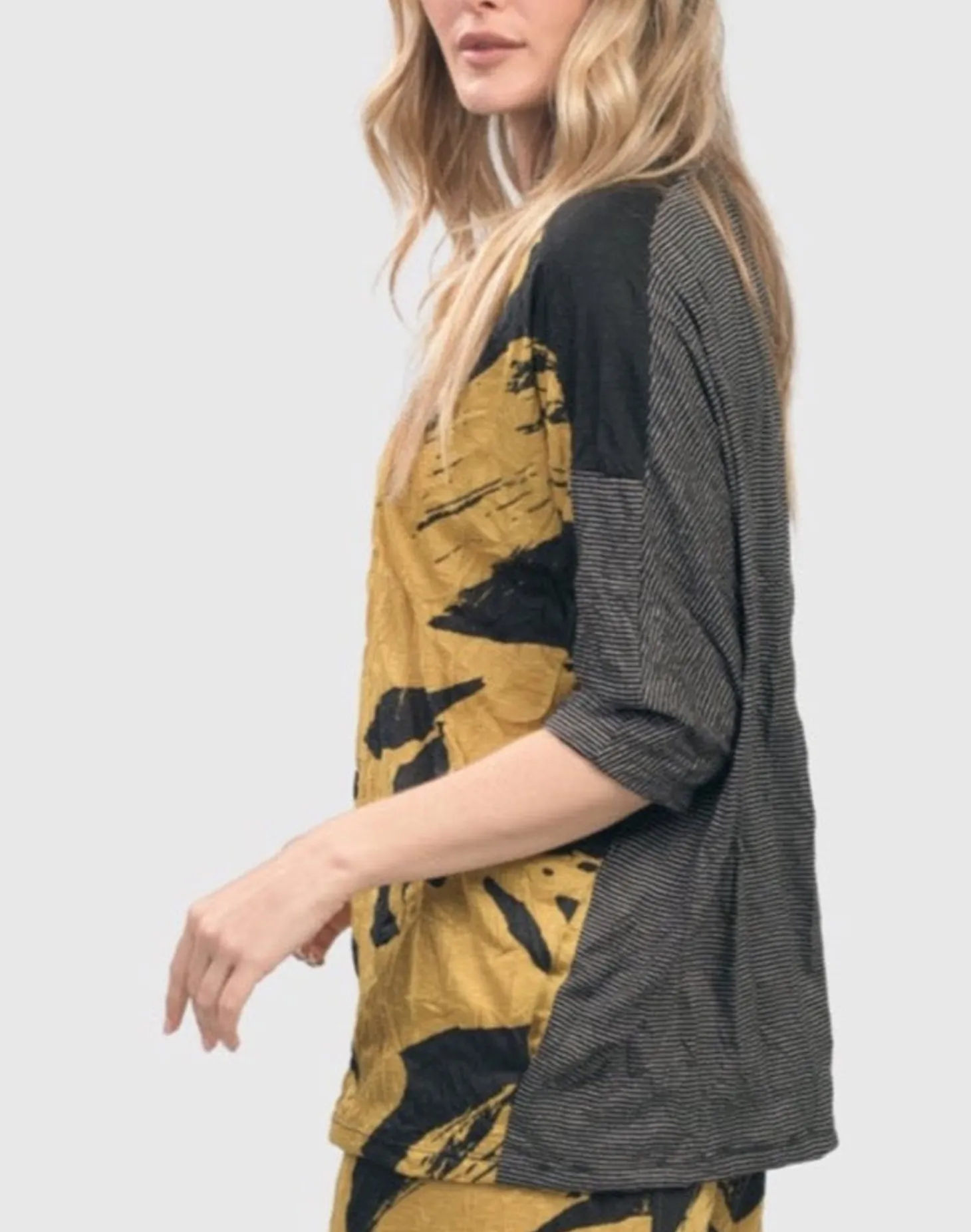 Women Alembika Ru Crinkle Dolman Top, Yellow