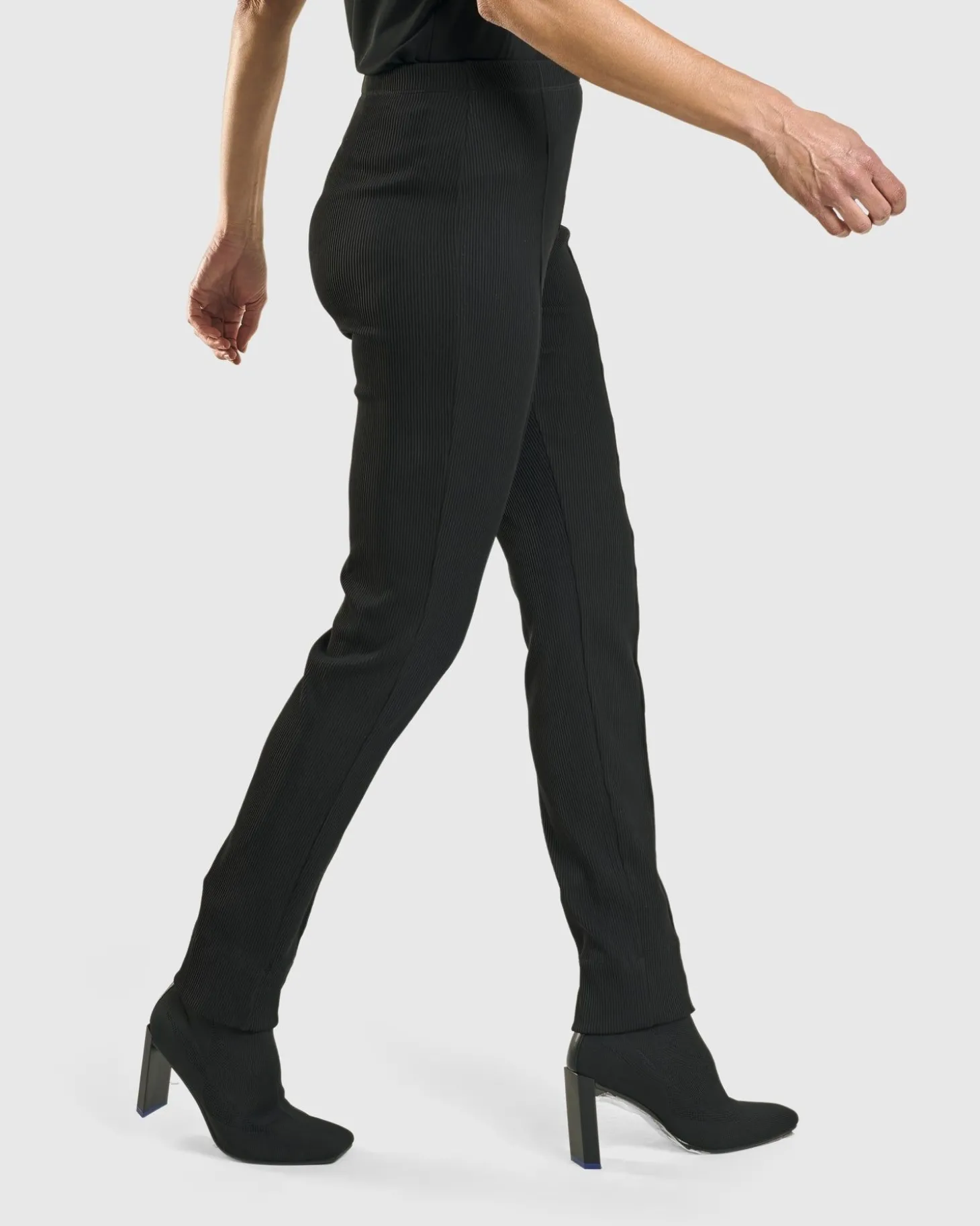 Women Alembika Savant Slim Leg Trousers, Black