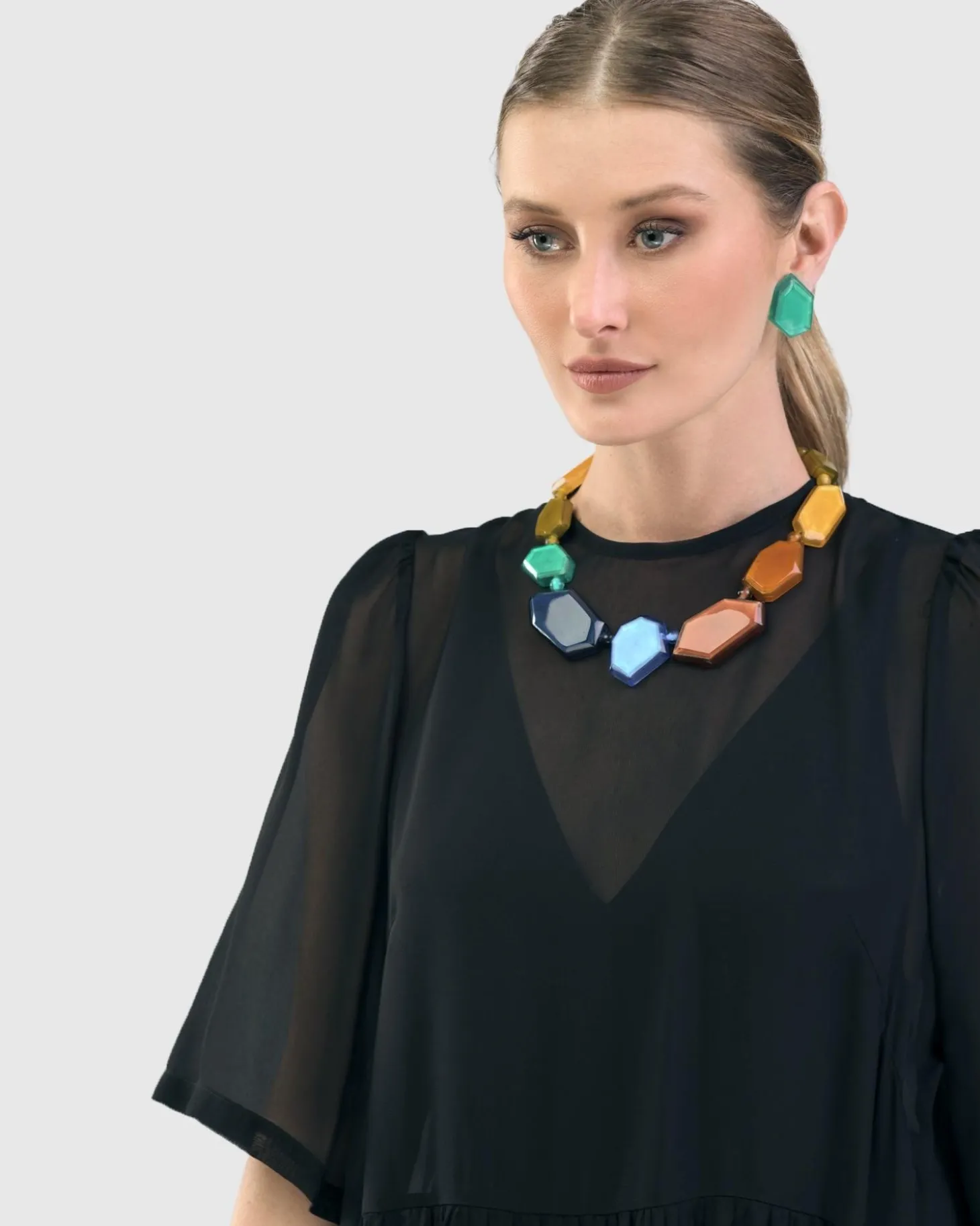 Women Alembika Sea Faceted Clip Earrings, Green