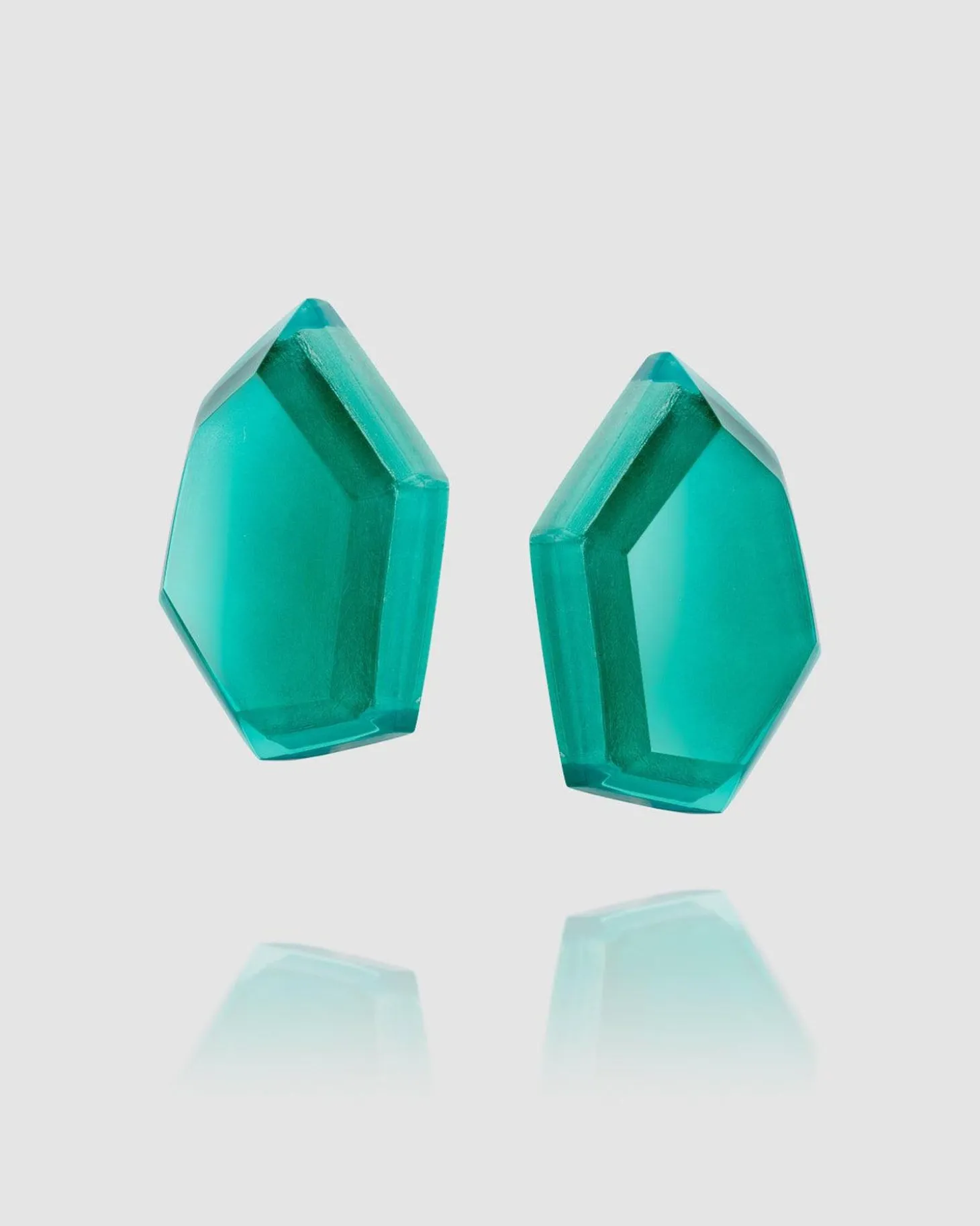 Women Alembika Sea Faceted Clip Earrings, Green