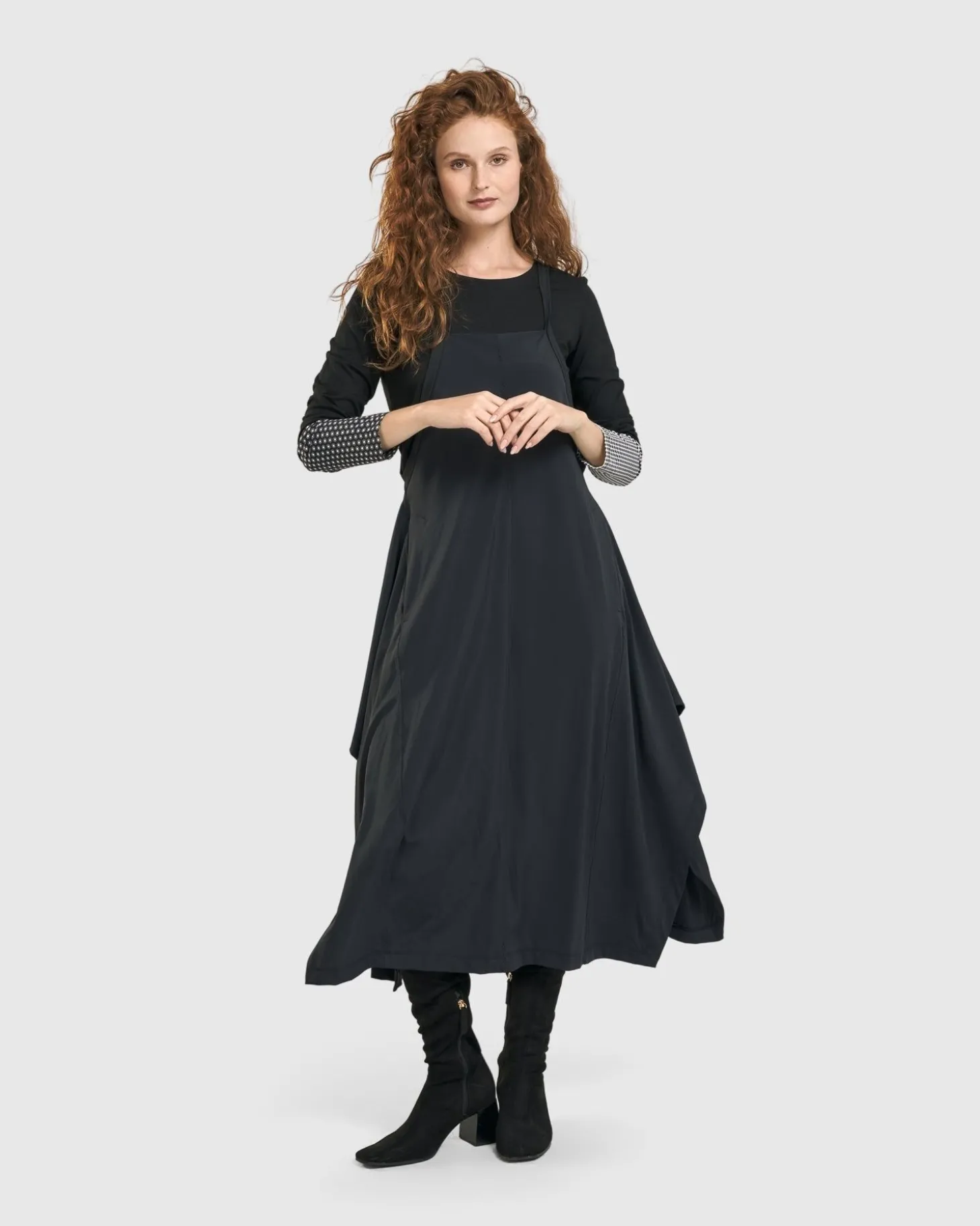 Women Alembika Shelley Apron Dress, Black