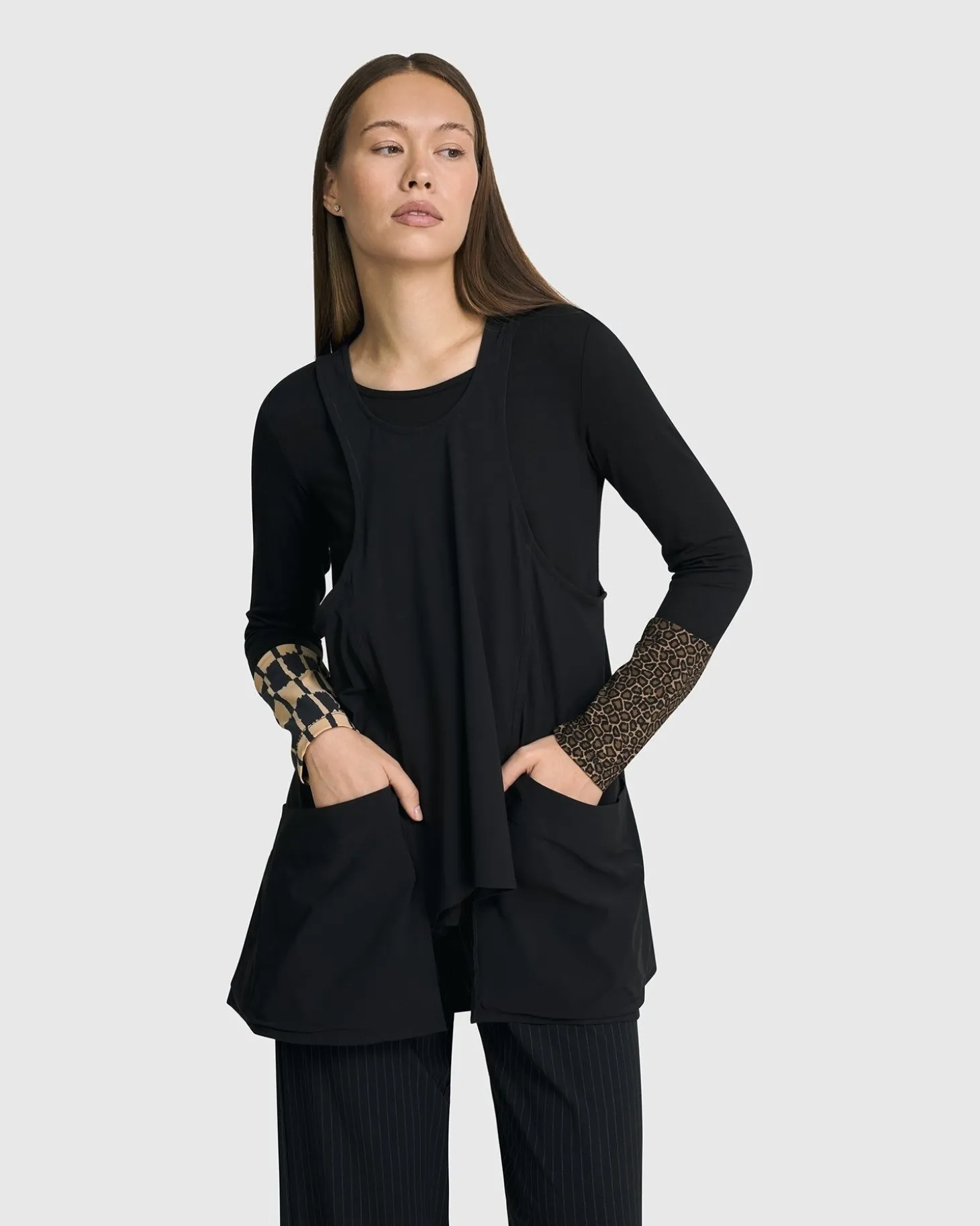 Women Alembika Shelley Apron Top, Black