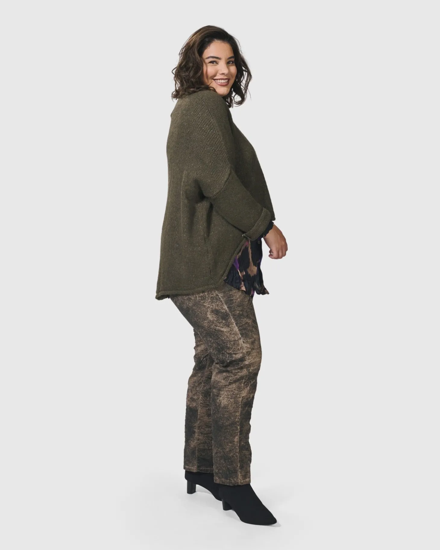 Women Alembika Siesta Oversized Sweater, Taupe