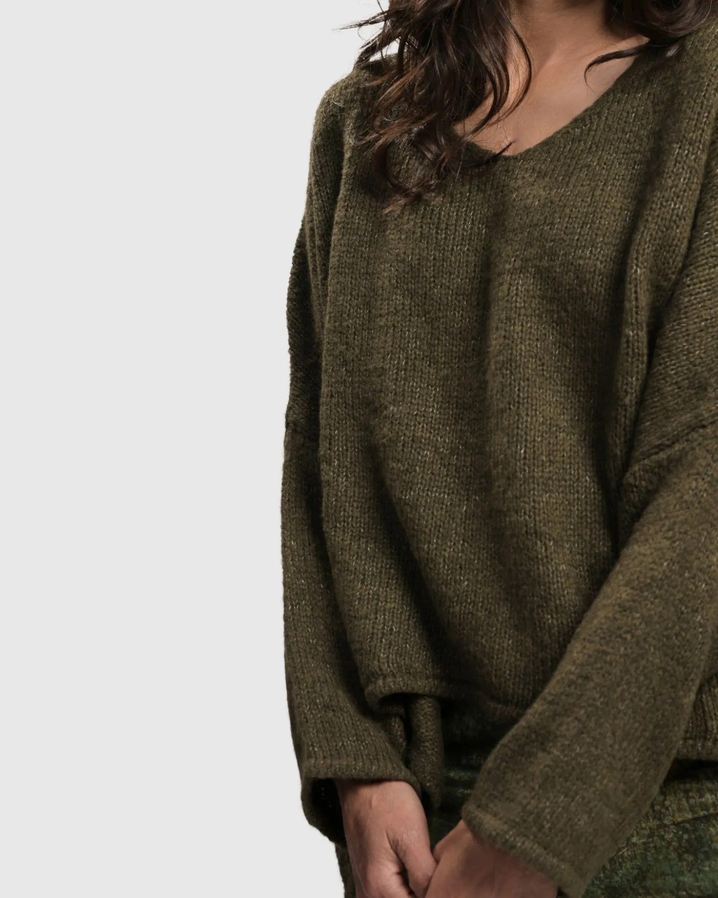 Women Alembika Siesta Oversized Sweater, Taupe