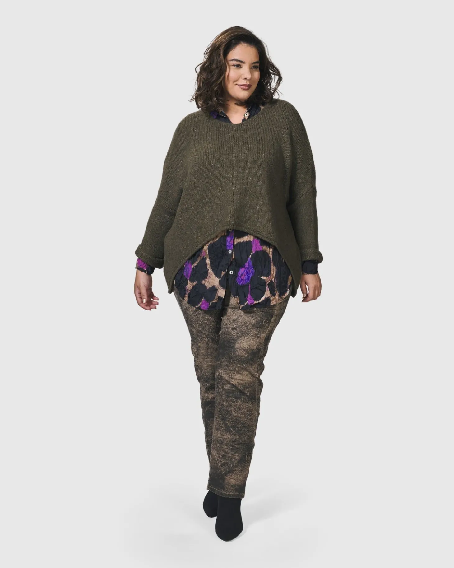 Women Alembika Siesta Oversized Sweater, Taupe