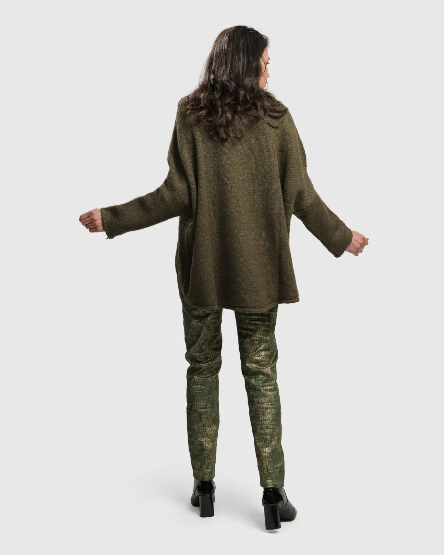 Women Alembika Siesta Oversized Sweater, Taupe