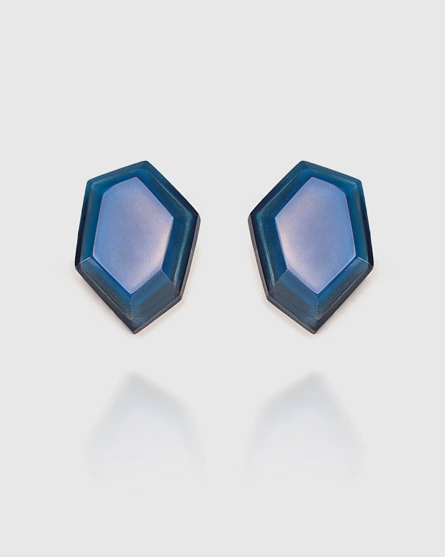 Women Alembika Sky Faceted Clip Earrings, Blue