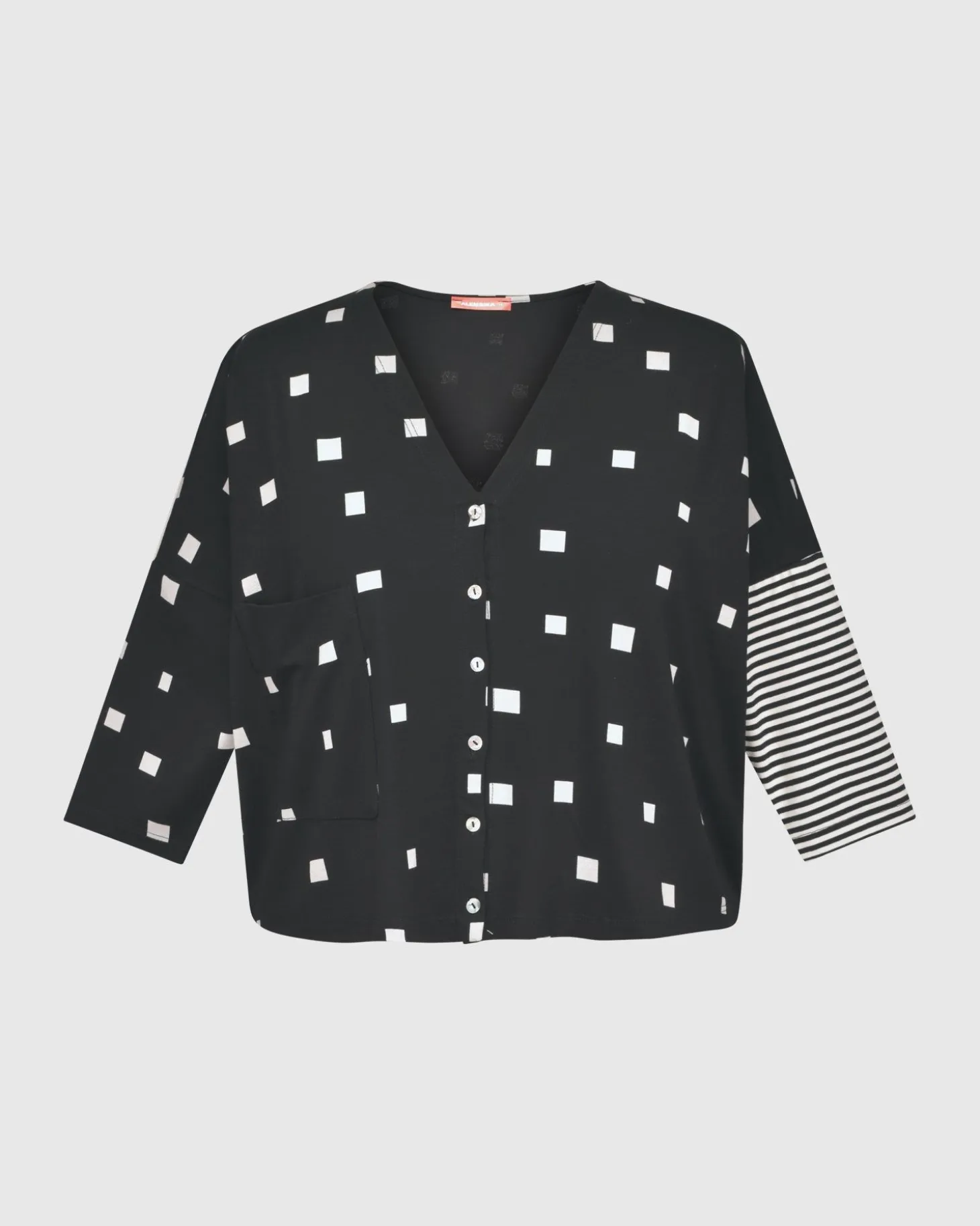 Women Alembika Skylar Crop Cardigan, Squares
