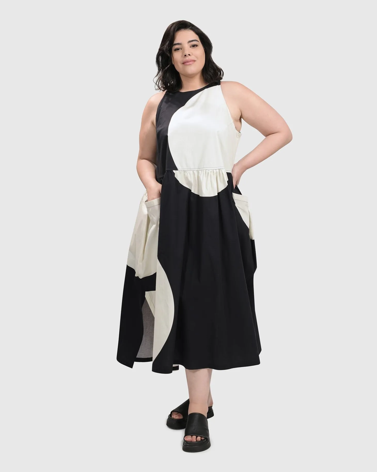 Women Alembika Sleeveless Maxi Dress, Black