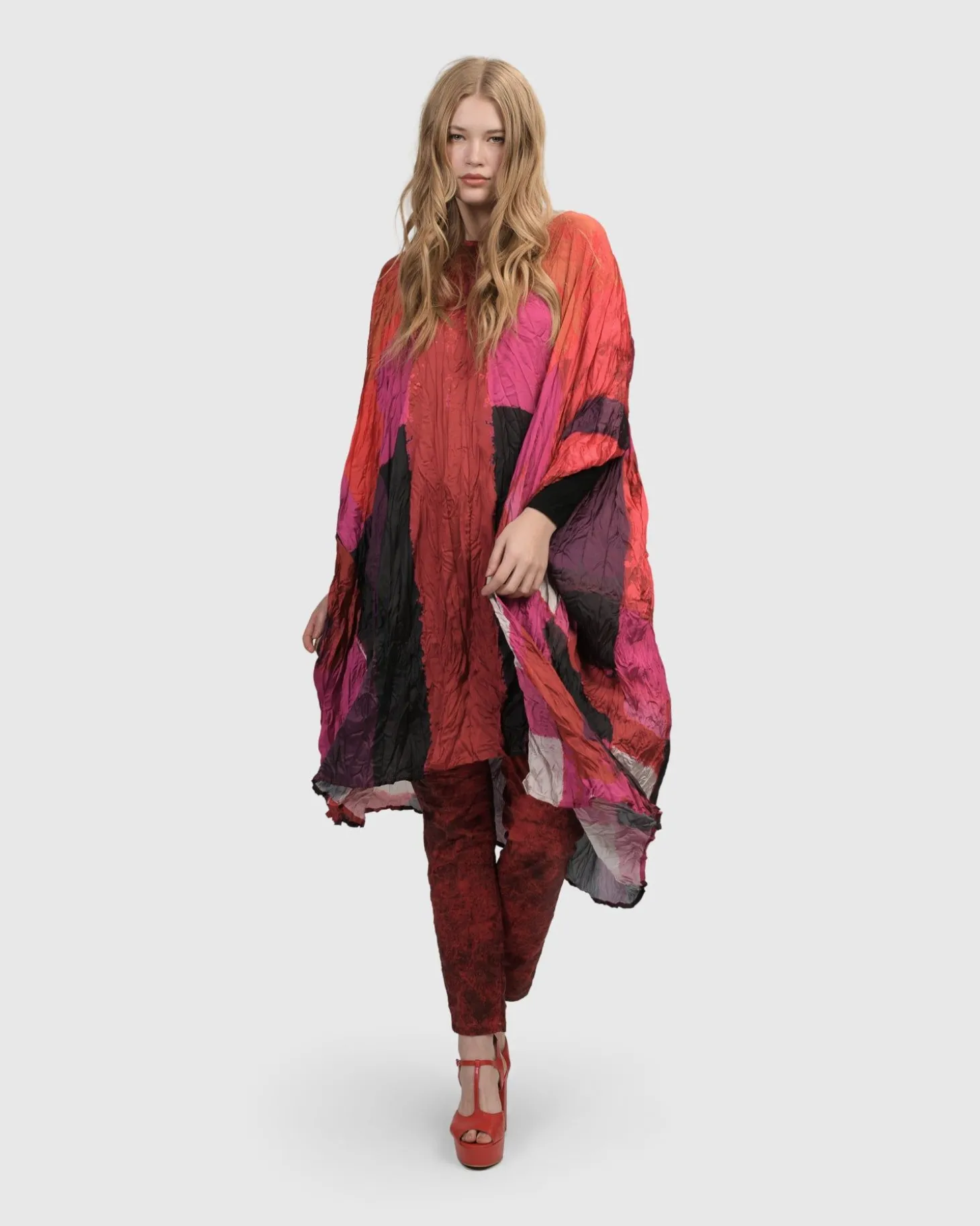 Women Alembika Sunset Strip Muumuu Dress, Magenta