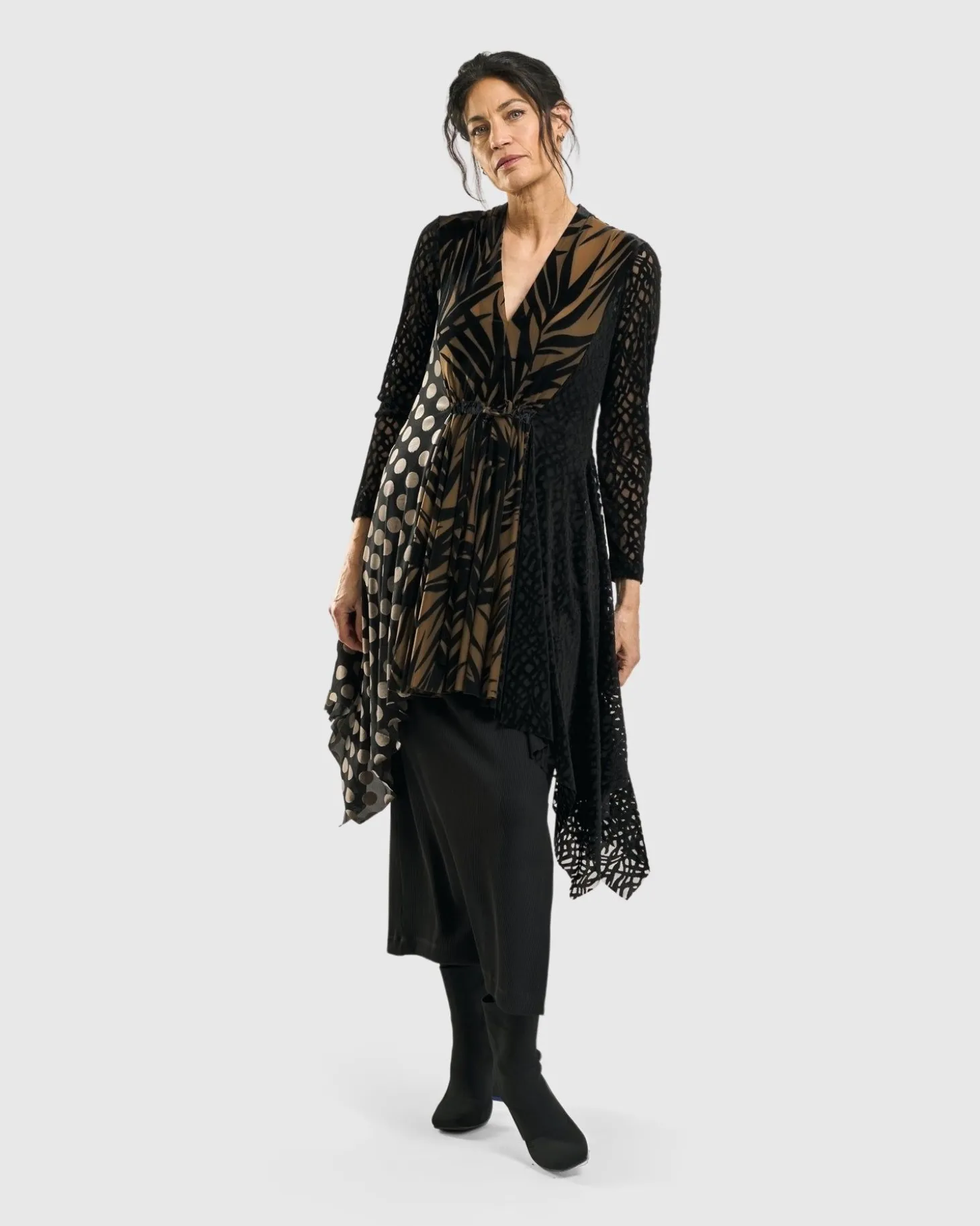 Women Alembika Synergy Tunic Top, Gold