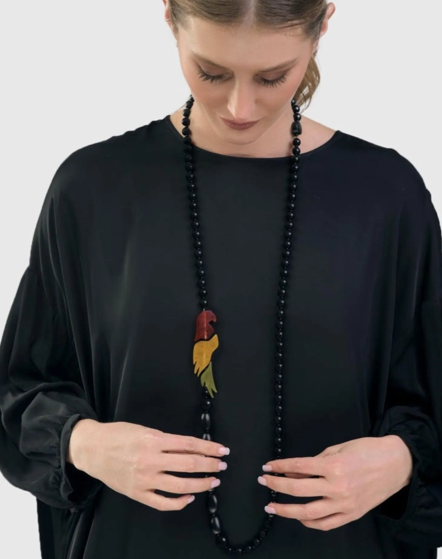 Women Alembika Tahiti Bird Bead Necklace, Multi/Black