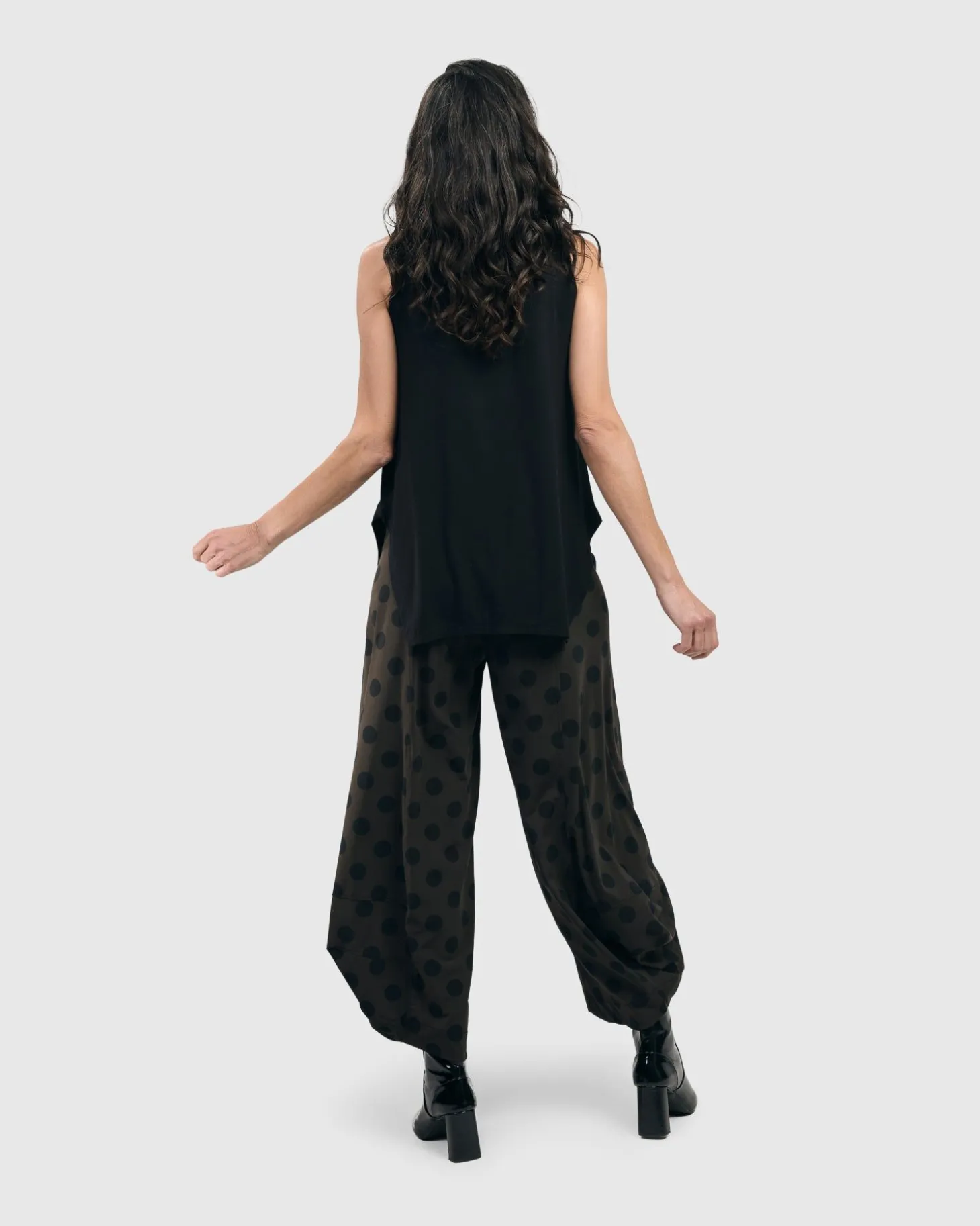 Women Alembika Tekbika Dots Punto Pants, Khaki