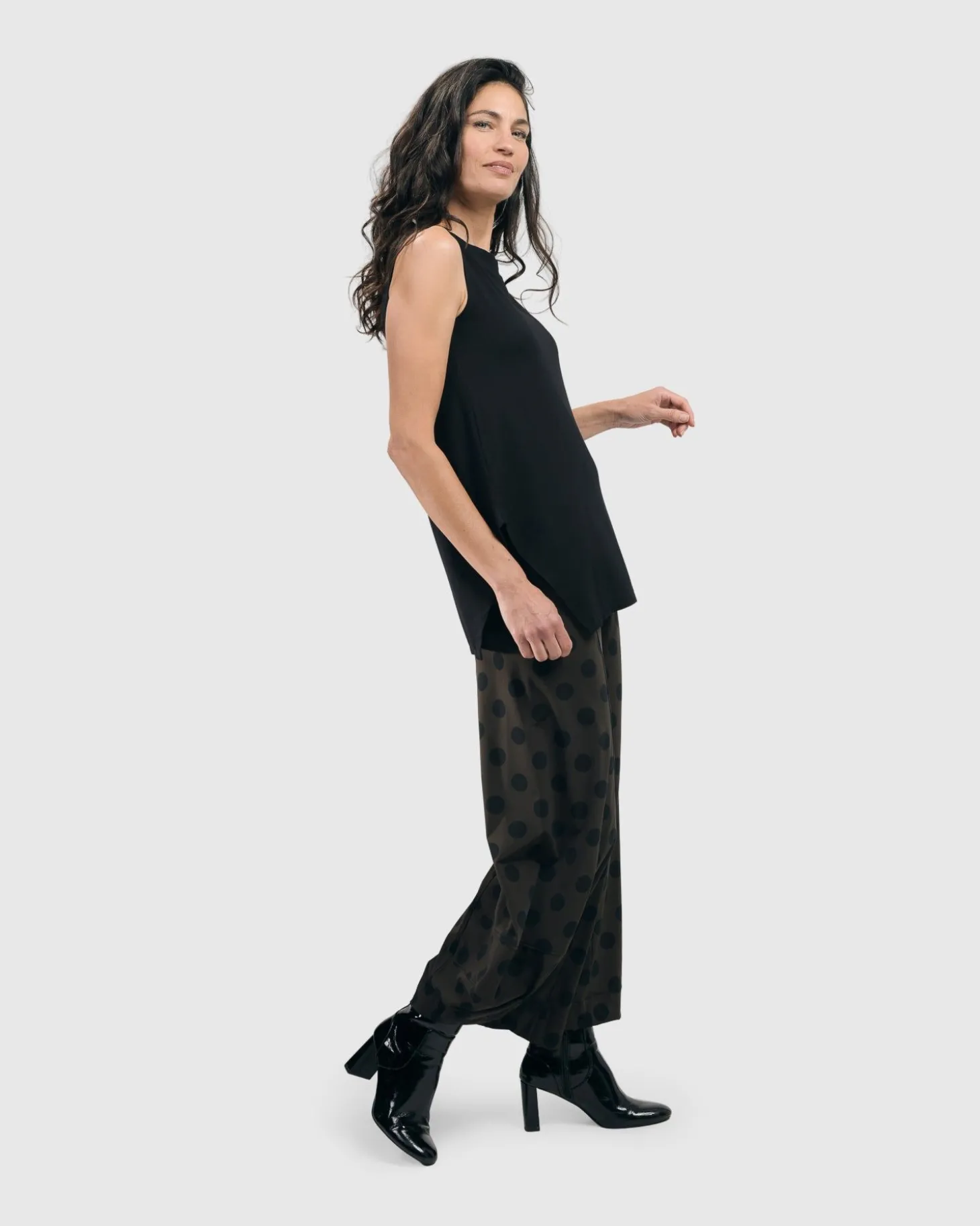 Women Alembika Tekbika Dots Punto Pants, Khaki