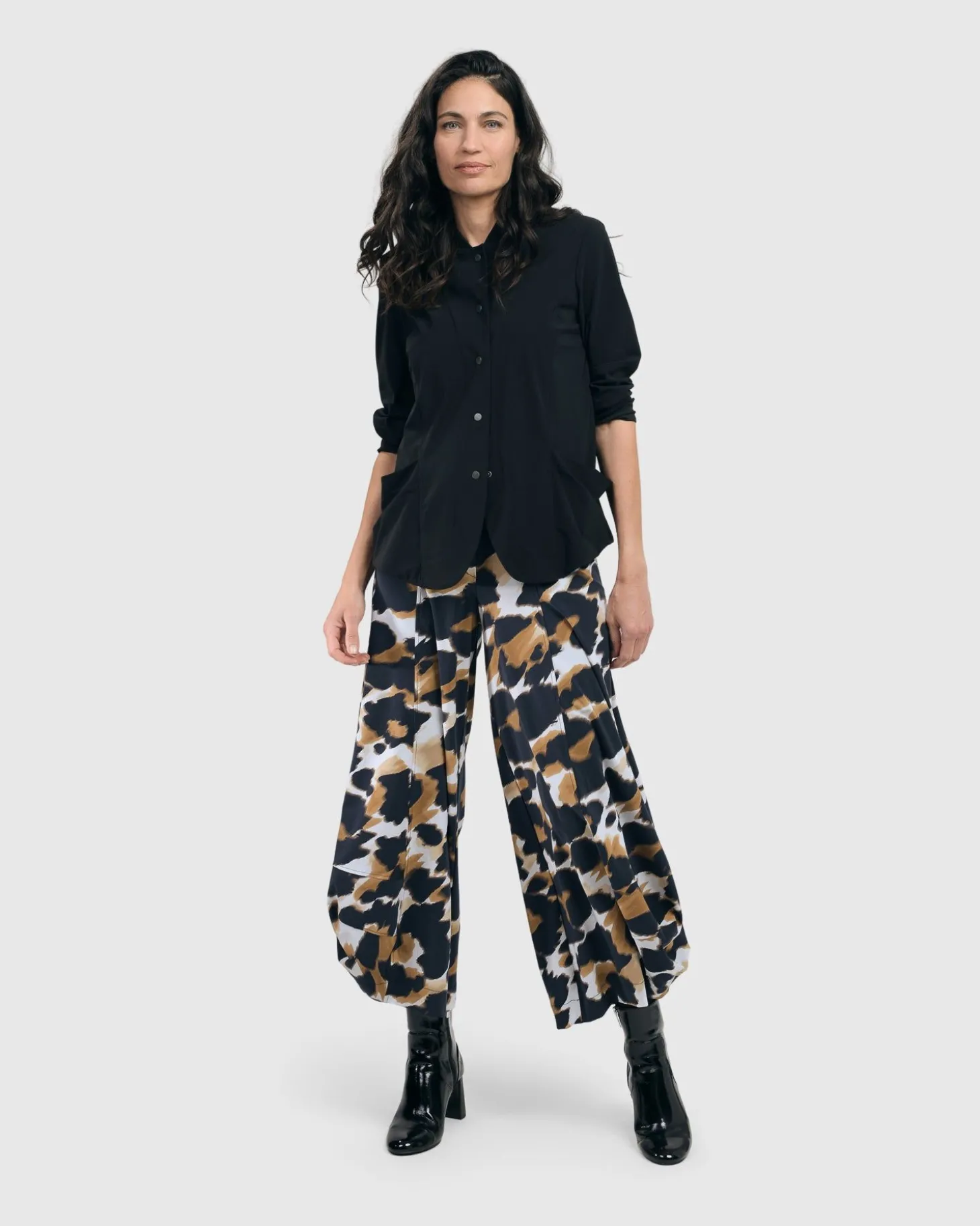 Women Alembika Tekbika Leopard Punto Pants, Multi