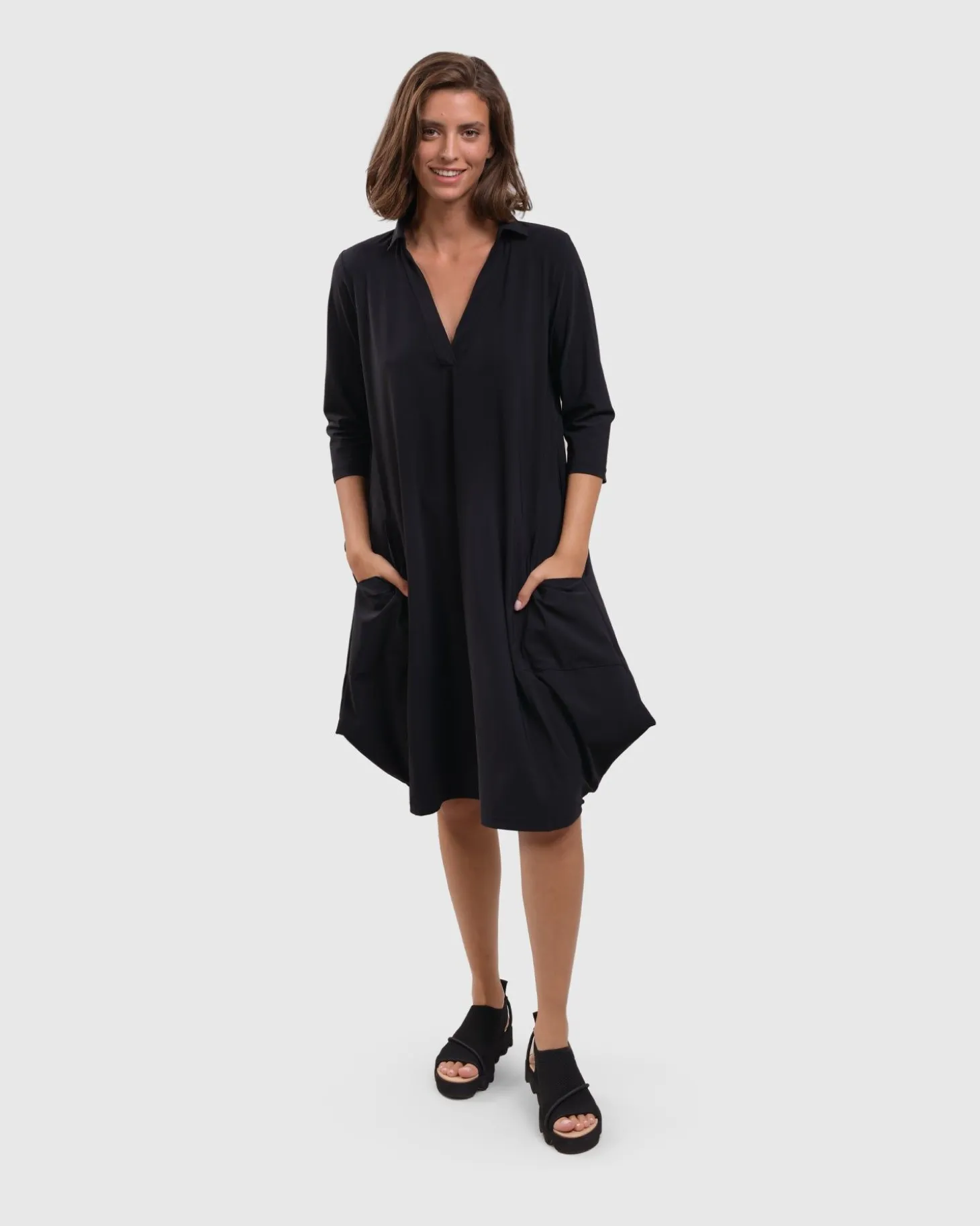 Women Alembika Tekbika Popover Dress, Black