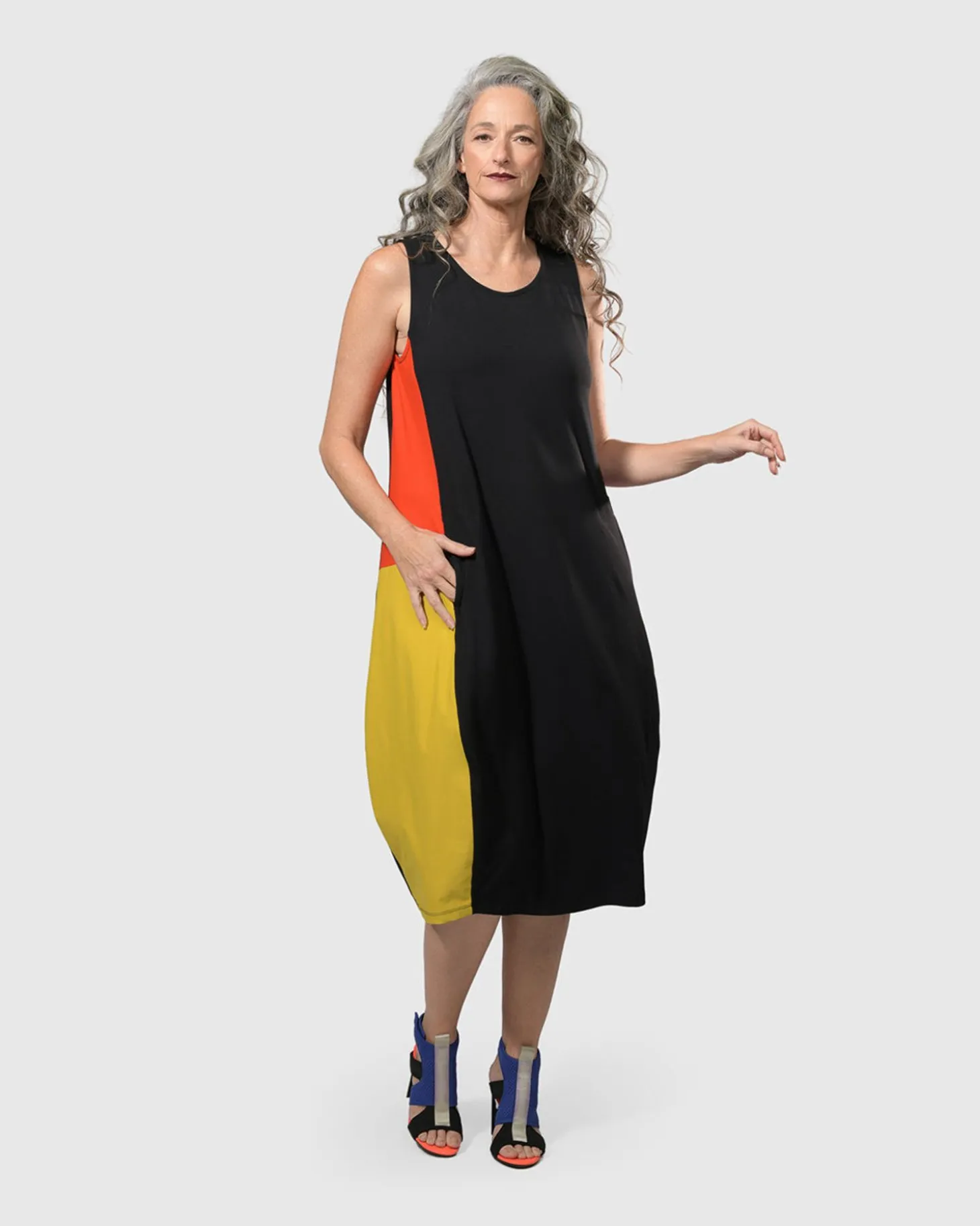 Women Alembika Tekbika Sarah Sleeveless Cocoon Dress, Multi